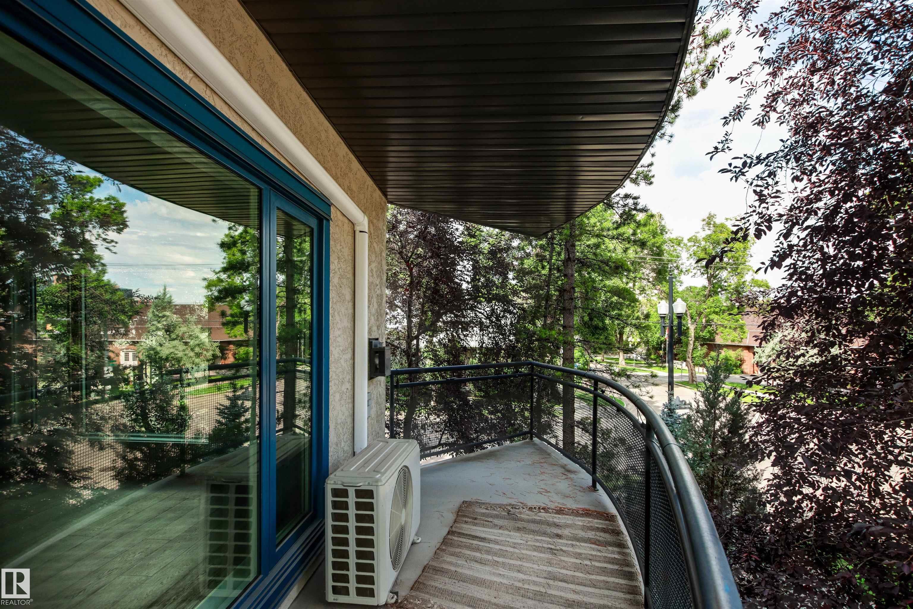 Photo 46 at 204 - 11415 100 Avenue NW, Wîhkwêntôwin, Edmonton