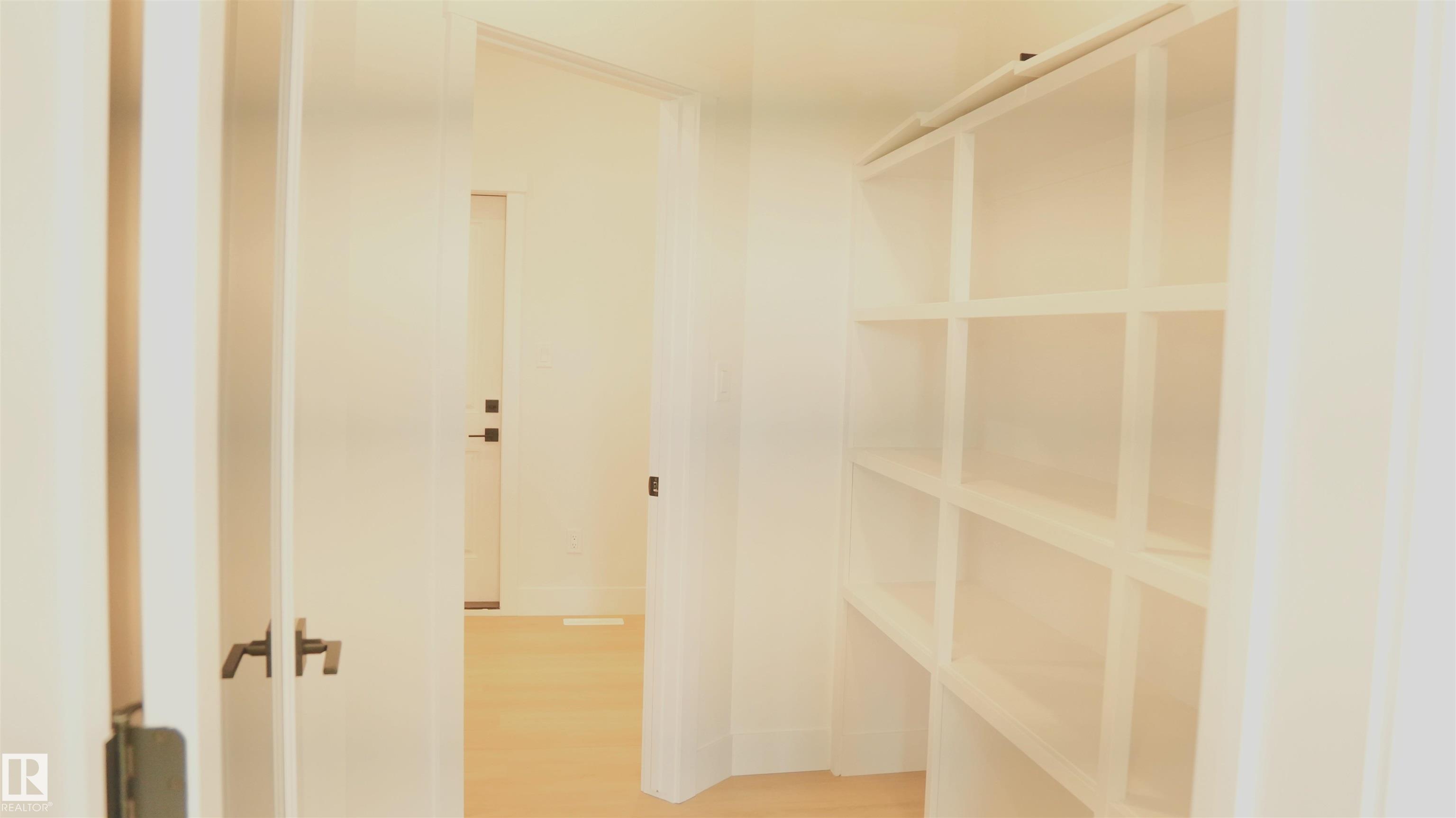 Photo 14 at 165 Edgewater Cir, Southfork, Leduc