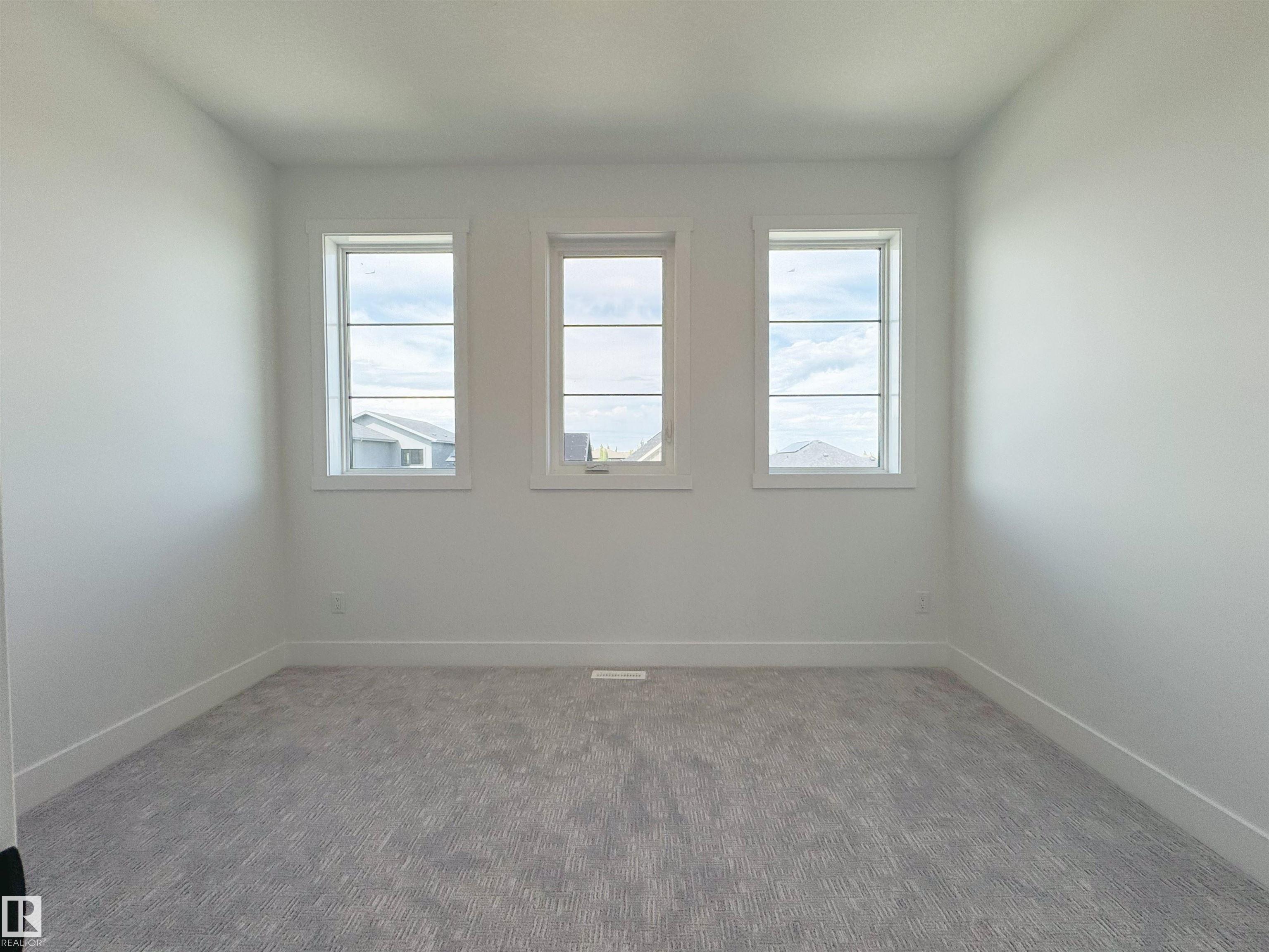 Photo 34 at 165 Edgewater Cir, Southfork, Leduc