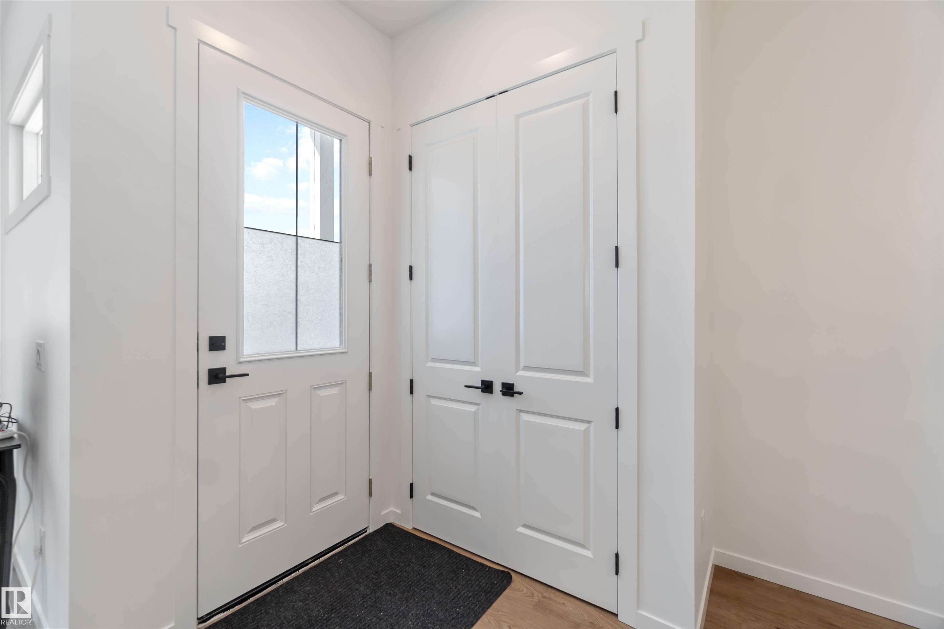 Photo 4 at 19 Deer Meadow Crescent, South Fort, Fort Saskatchewan