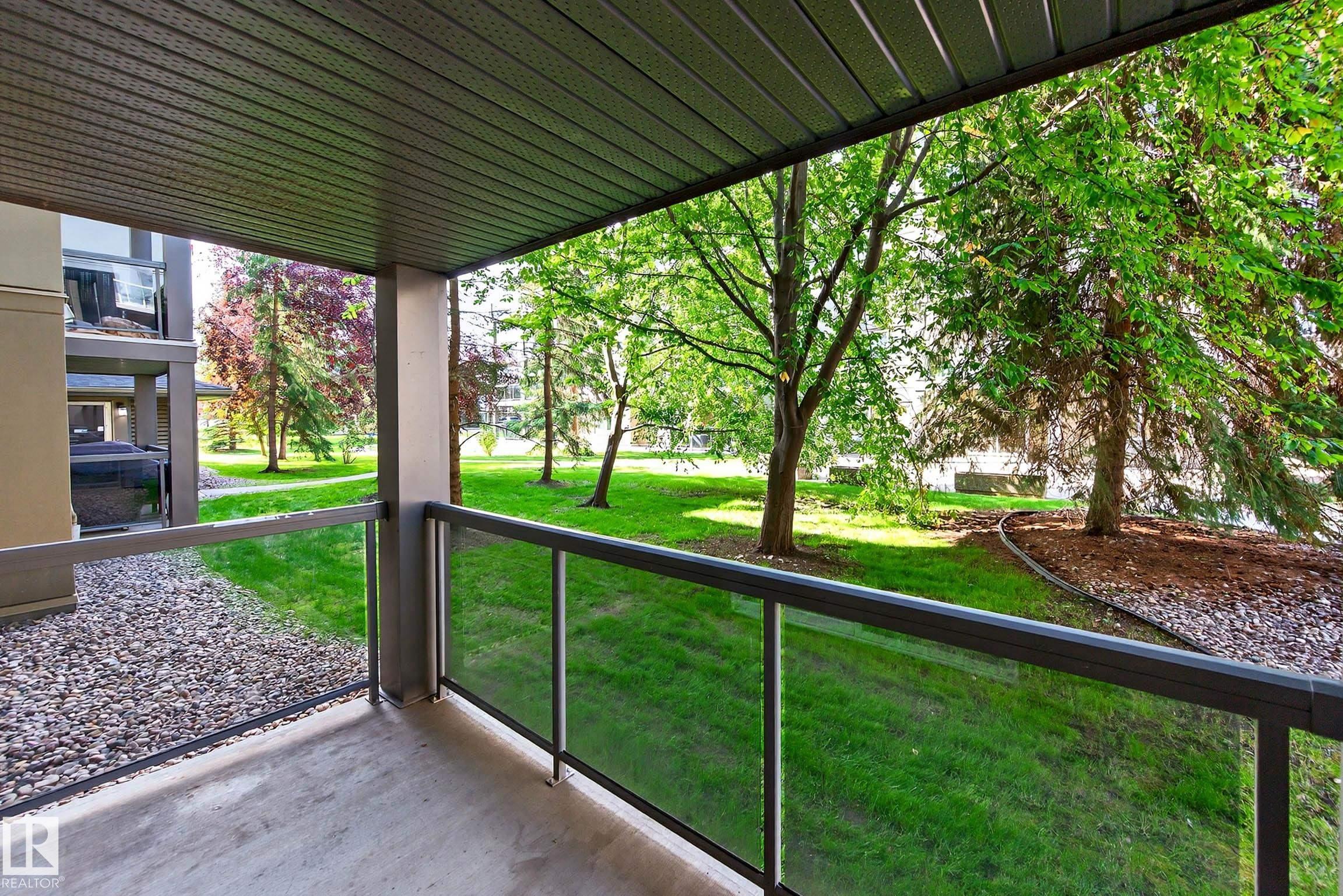 http://cdnparap120.paragonrels.com/ParagonImages/Property/p12/RAE/225366674/25/0/0/793ecf9319c952e13aa8c3075b664737/1/683ce75e887a167c28fbfecf11d04d53/225366674-68075817-27e6-4db9-87c4-5bef41baf570.JPG