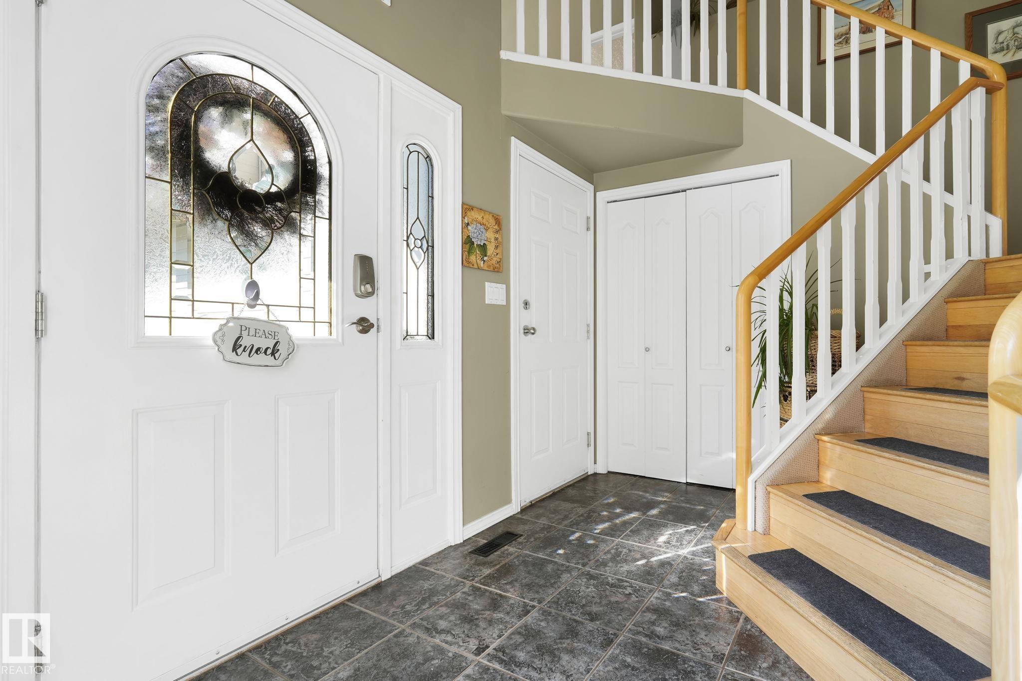 Photo 10 at 169 Kingswood Boulevard, Kingswood, St. Albert