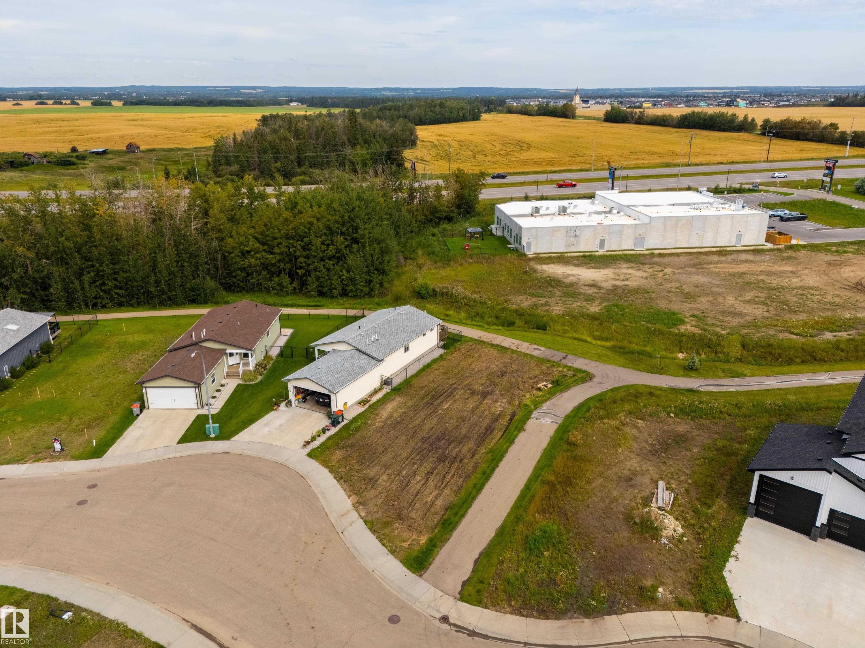 Photo 7 at 30 Sun Meadows Close, Sun Meadows, Stony Plain