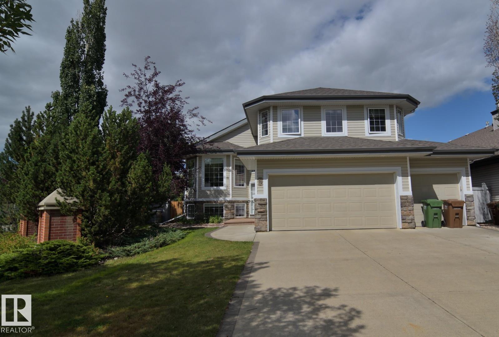 Photo 3 at 60 Lauralcrest Place, Lacombe Park, St. Albert