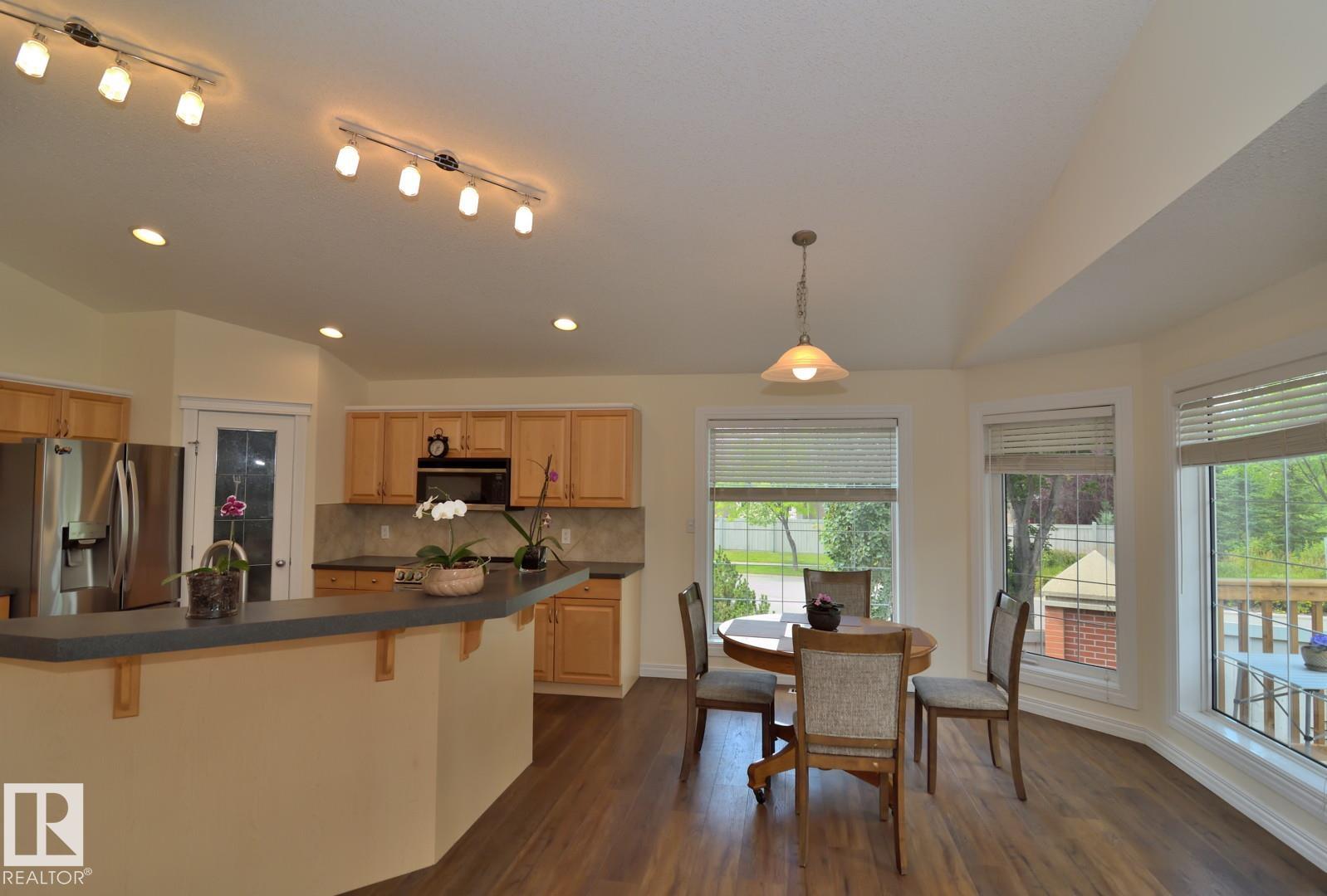 Photo 22 at 60 Lauralcrest Place, Lacombe Park, St. Albert