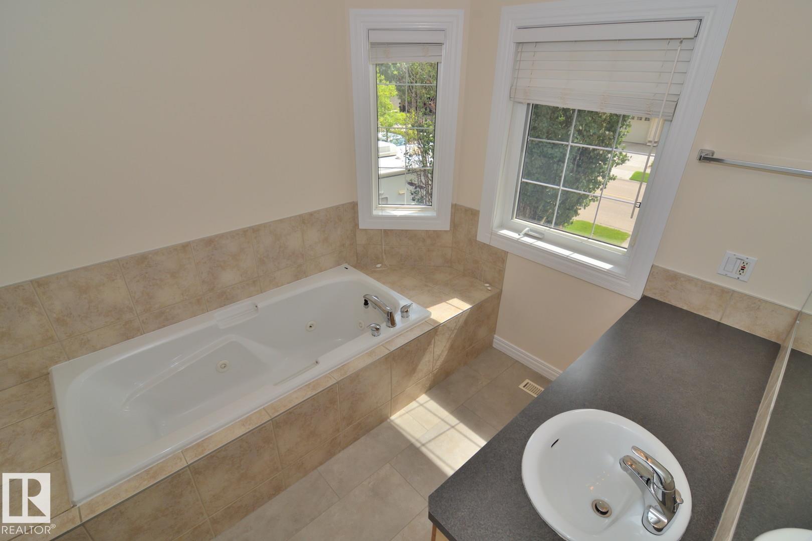 Photo 39 at 60 Lauralcrest Place, Lacombe Park, St. Albert