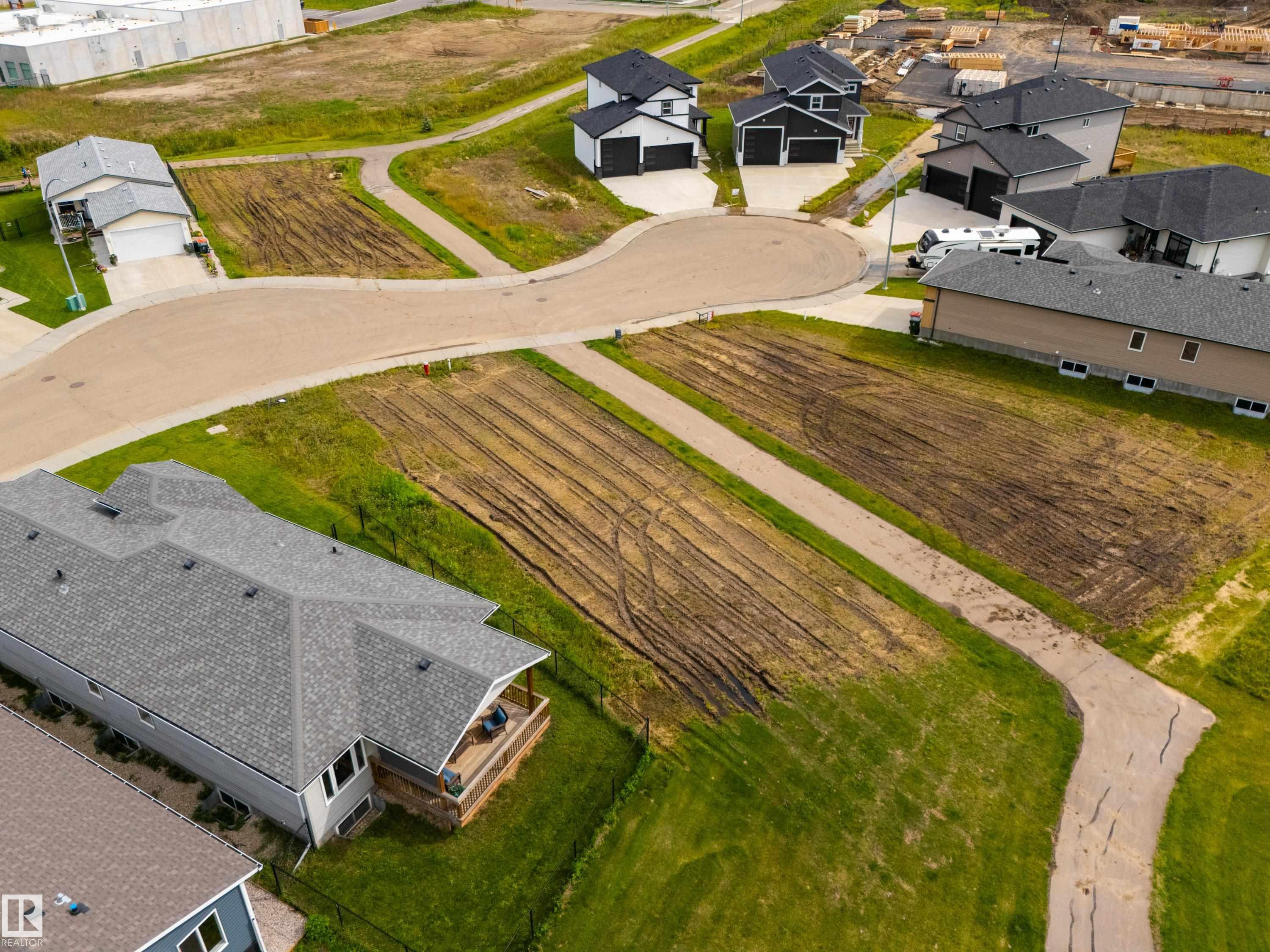 Photo 4 at 41 Sun Meadows Close, Sun Meadows, Stony Plain
