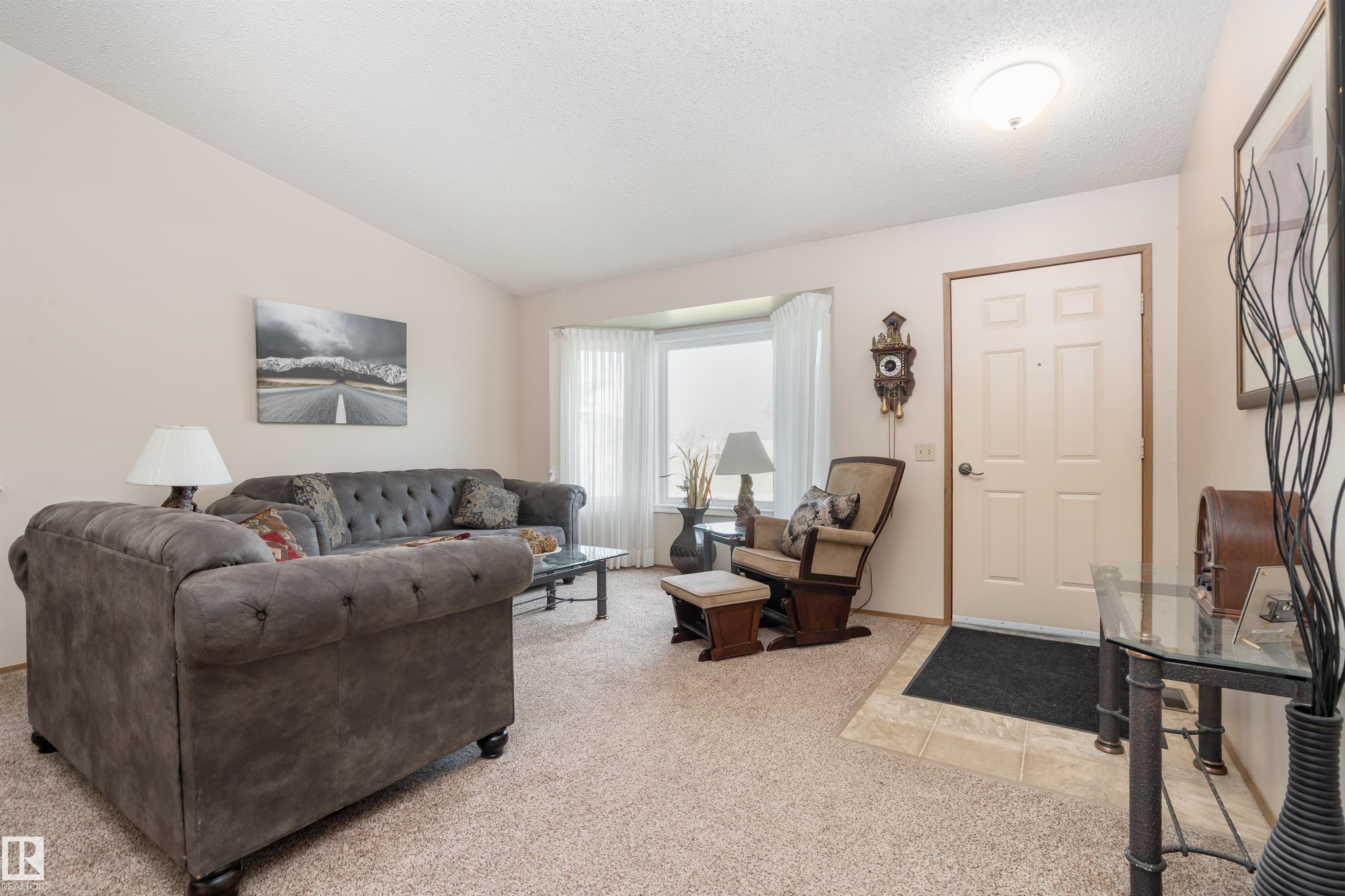 Photo 3 at 4116 44 Avenue, St. Andrews, Stony Plain