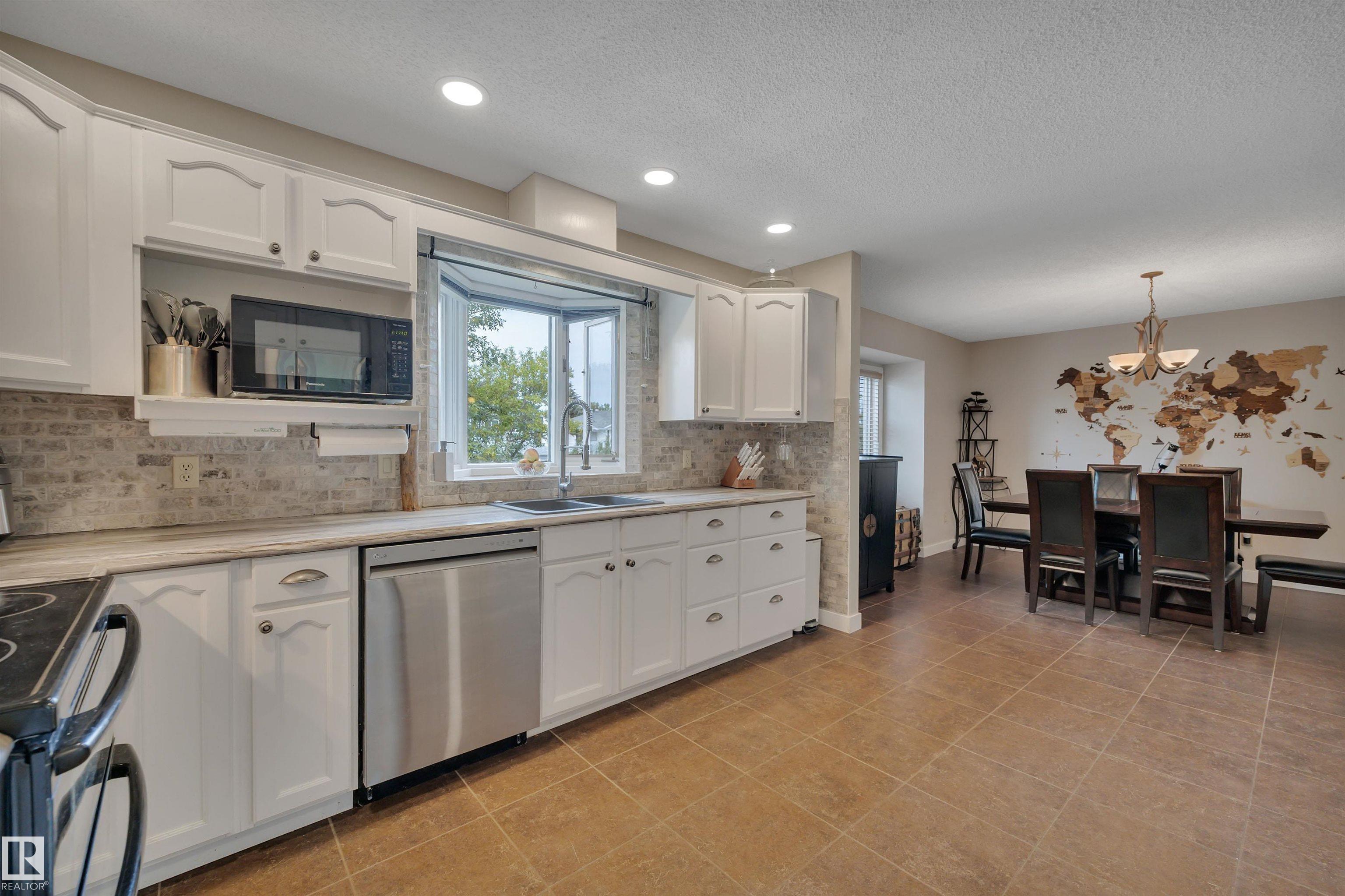 Photo 21 at 7 Fieldstone Cove, Fieldstone, Spruce Grove