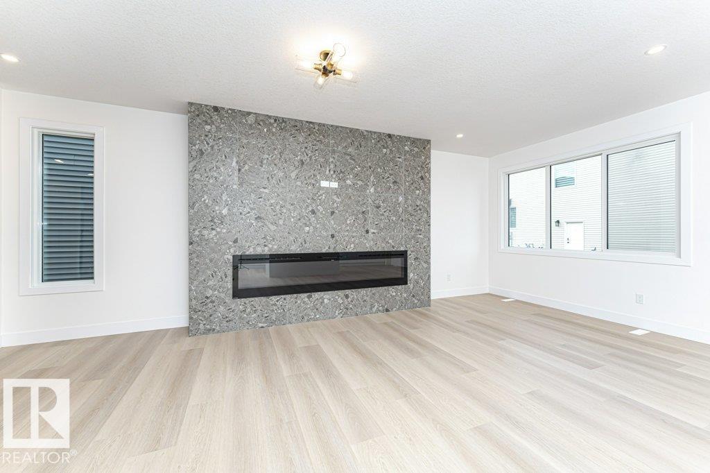 Photo 7 at 5 Patriot Way, Prescott, Spruce Grove