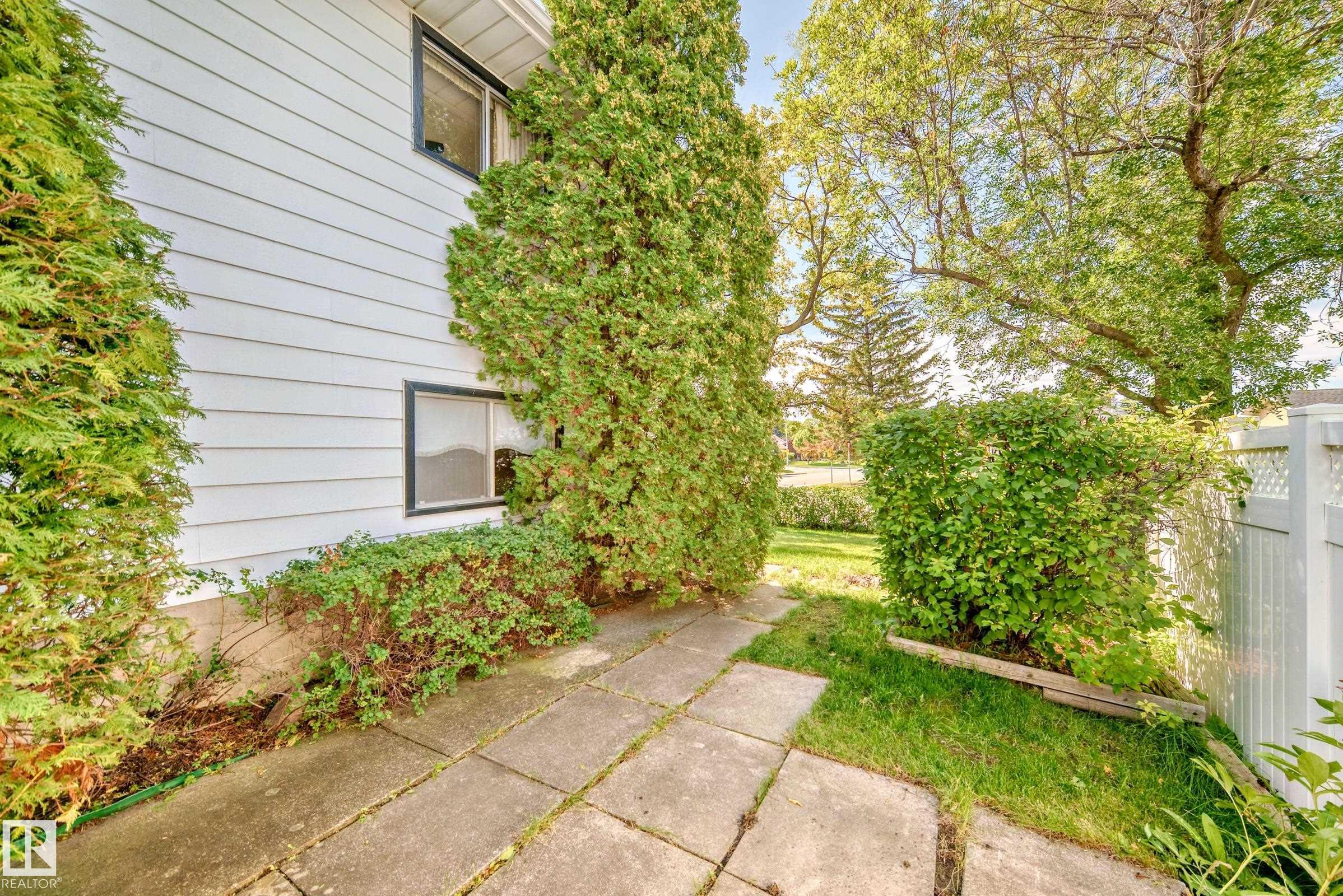 Photo 14 at 1005 Strathcona Drive, Westboro, Sherwood Park