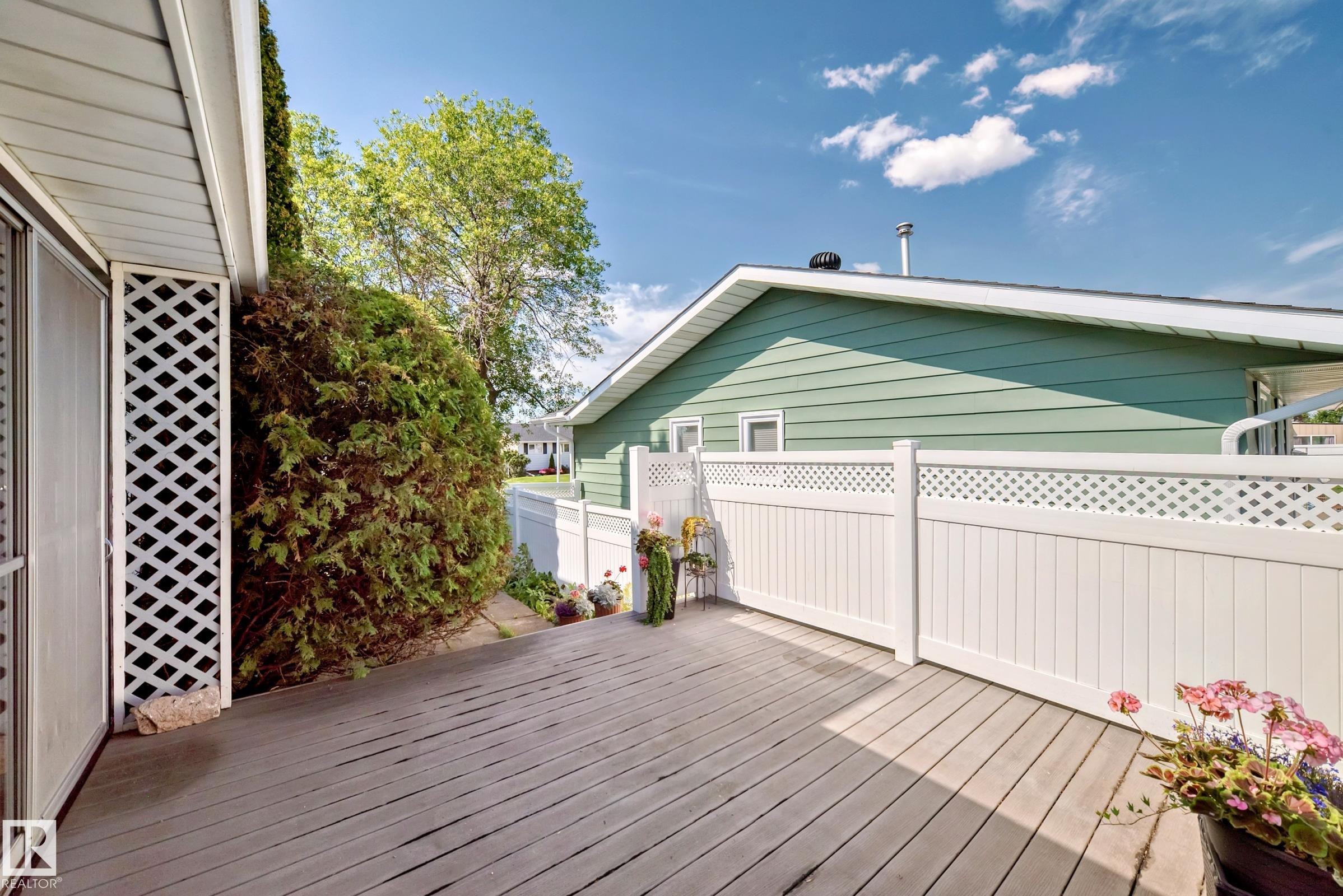 Photo 17 at 1005 Strathcona Drive, Westboro, Sherwood Park