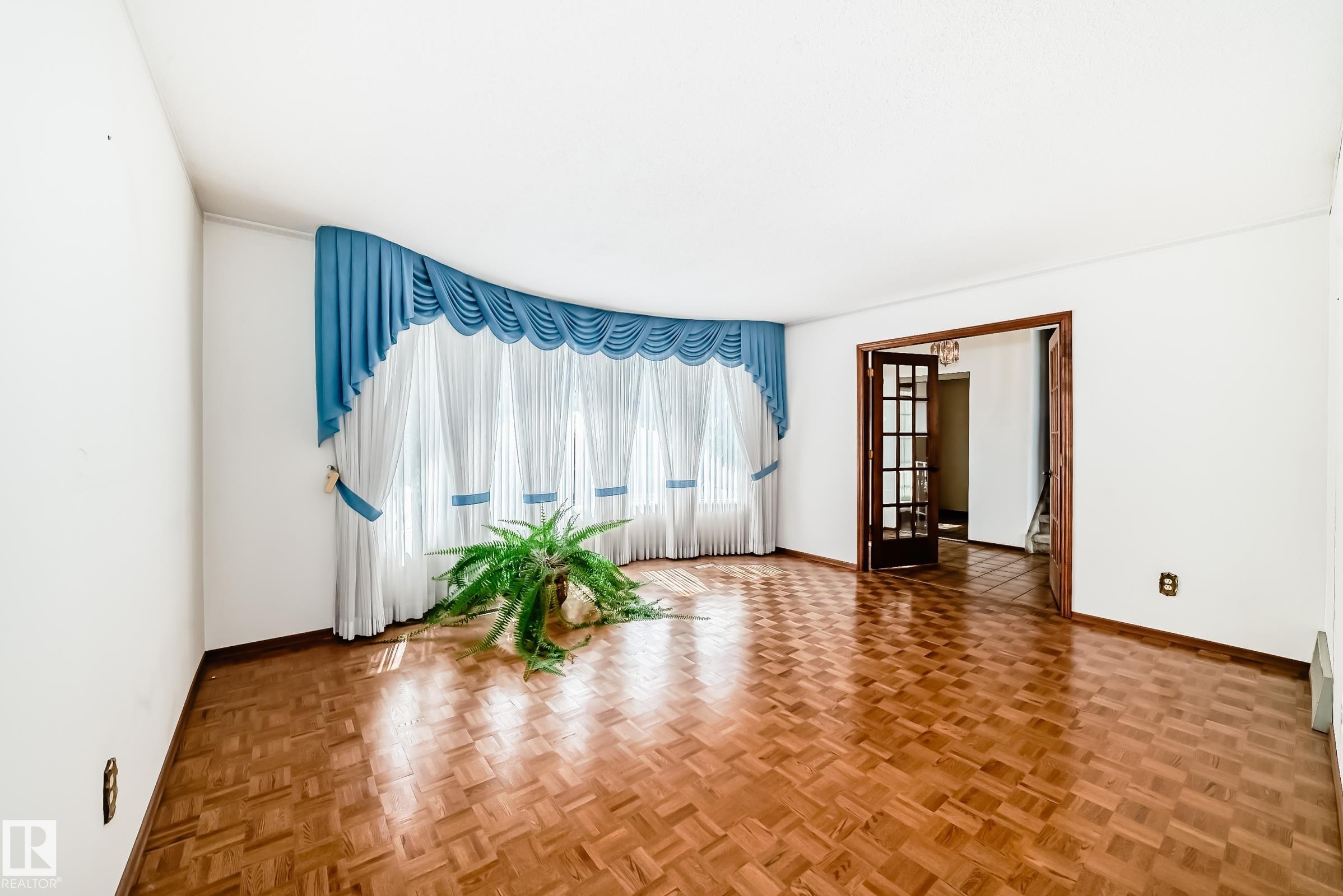 Photo 24 at 1005 Strathcona Drive, Westboro, Sherwood Park