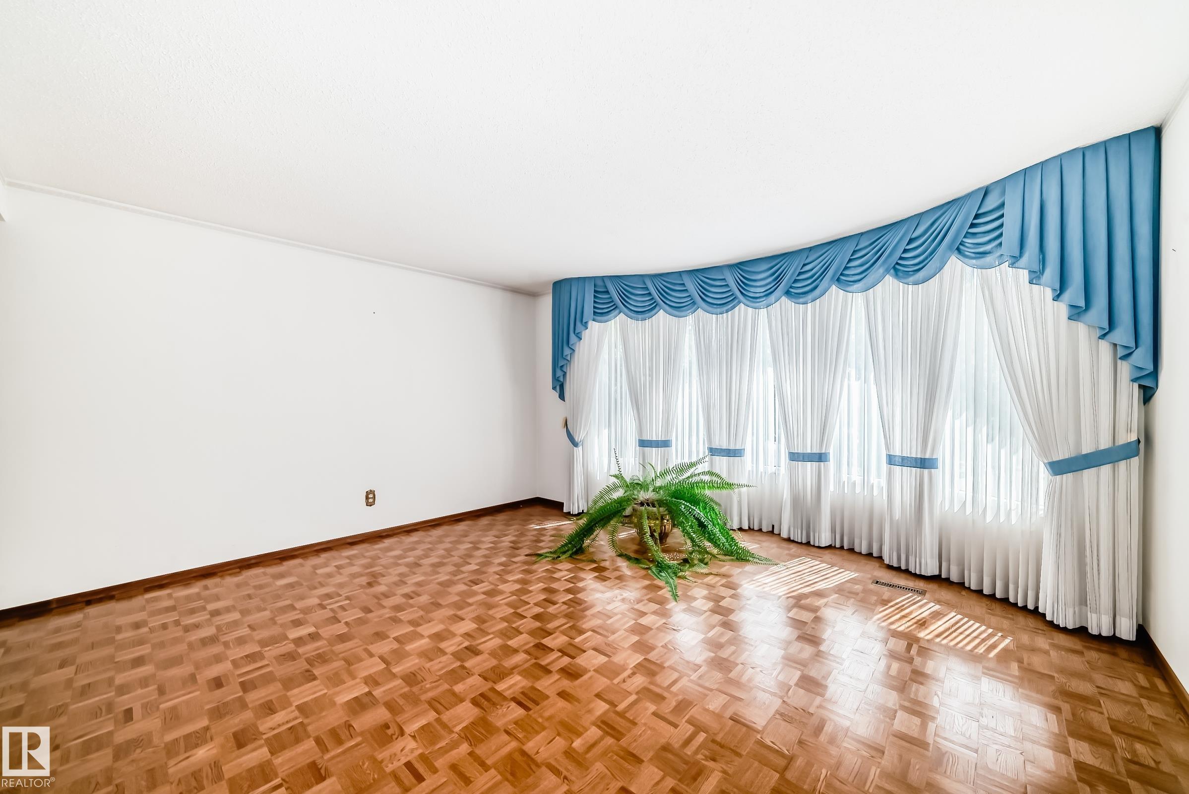 Photo 26 at 1005 Strathcona Drive, Westboro, Sherwood Park