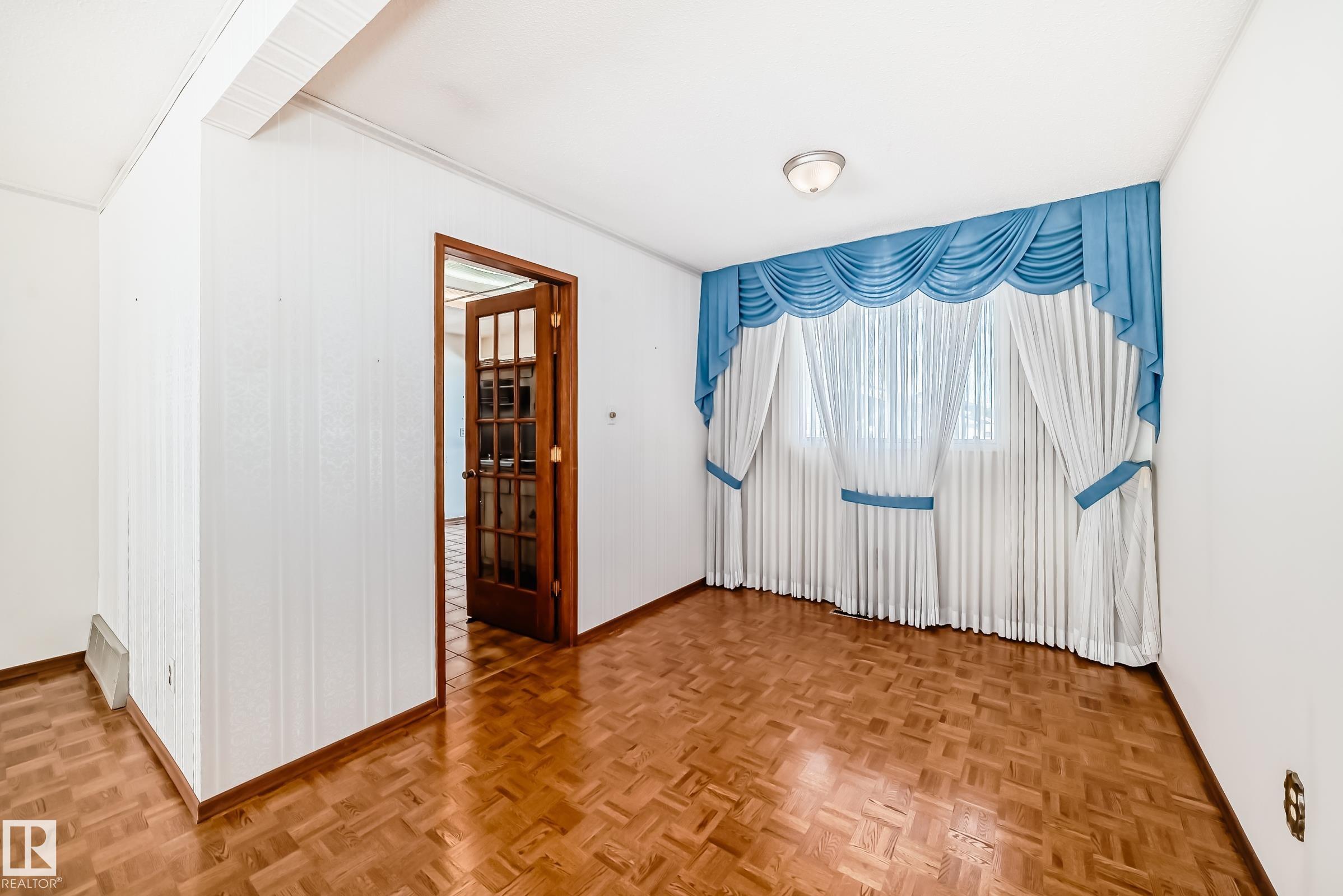 Photo 27 at 1005 Strathcona Drive, Westboro, Sherwood Park