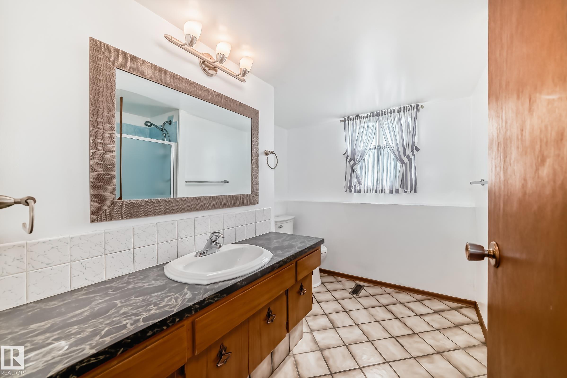Photo 44 at 1005 Strathcona Drive, Westboro, Sherwood Park