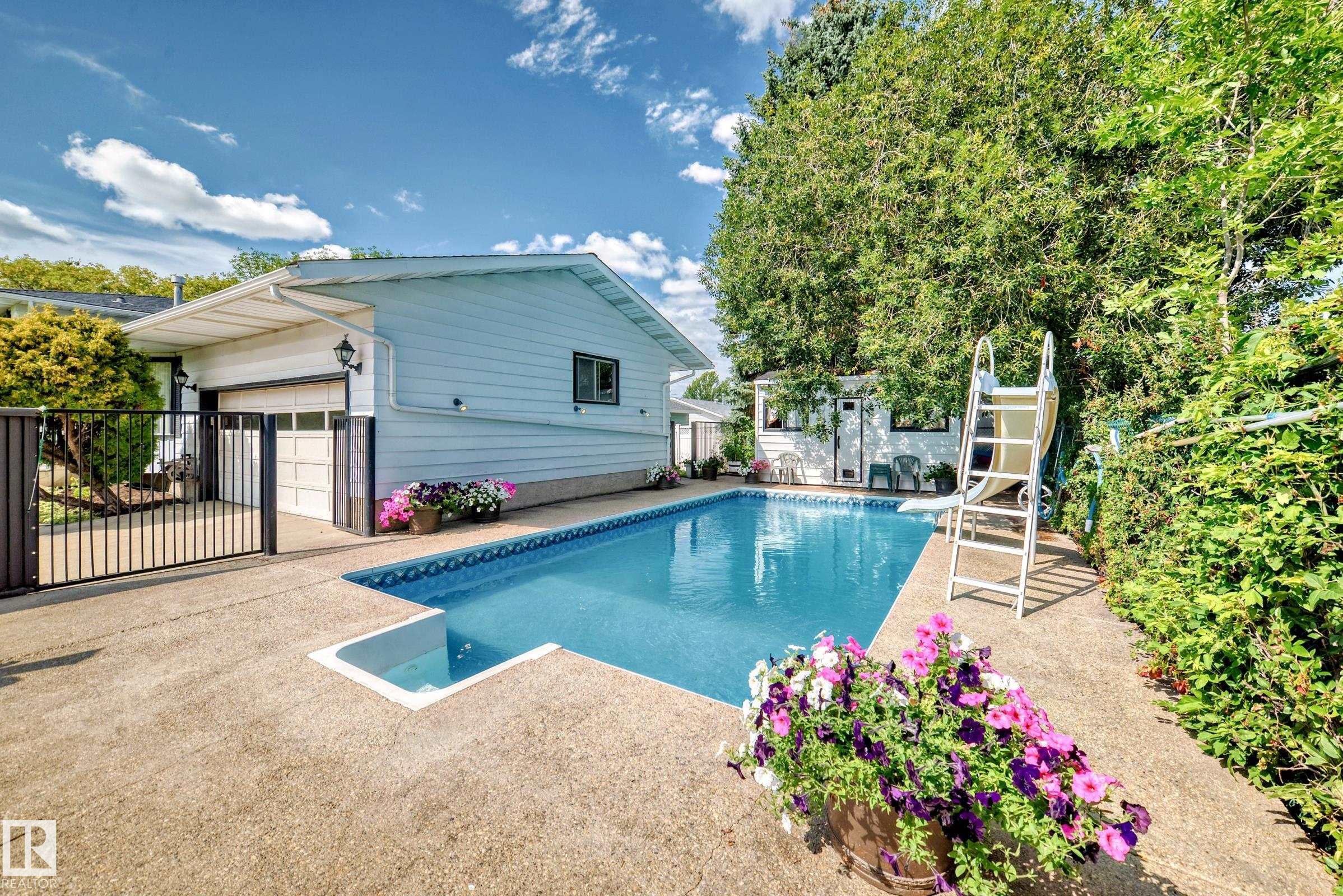 Photo 8 at 1005 Strathcona Drive, Westboro, Sherwood Park