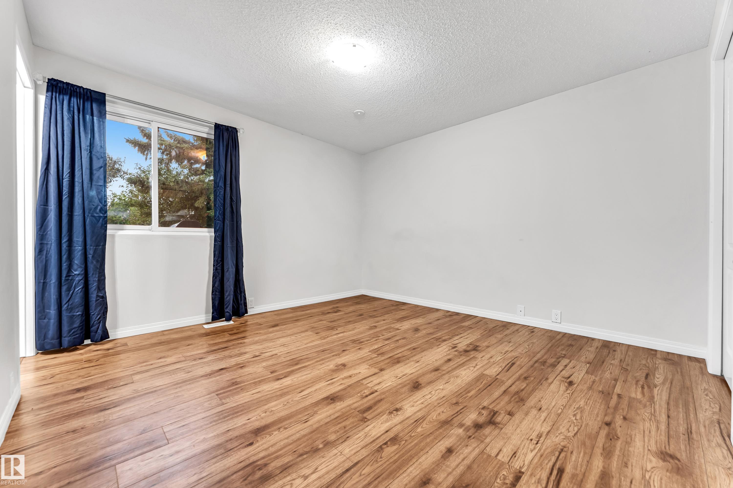Photo 12 at 79 Garnet Crescent, Glen Allan, Sherwood Park