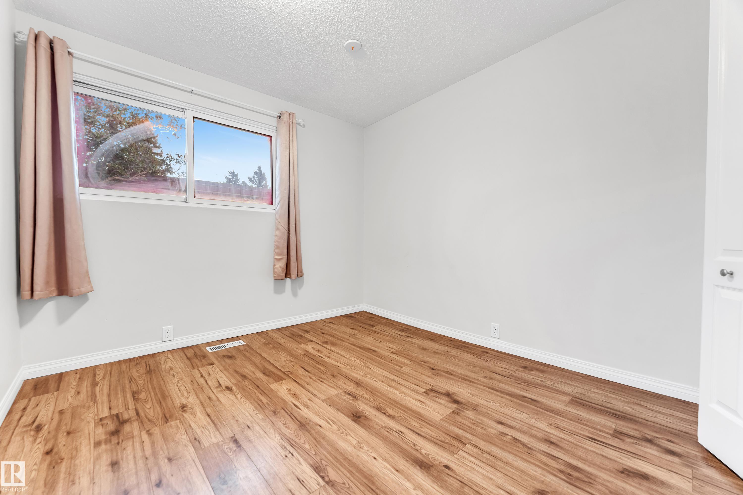 Photo 33 at 79 Garnet Crescent, Glen Allan, Sherwood Park