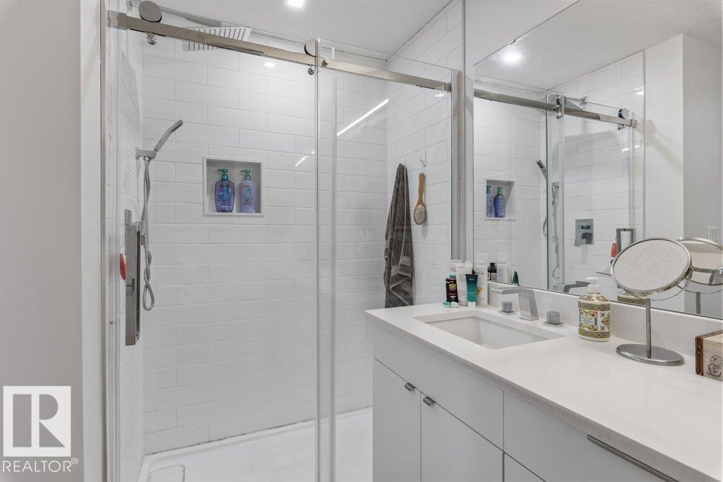 Photo 12 at 50 Morgan Crescent, Mission, St. Albert