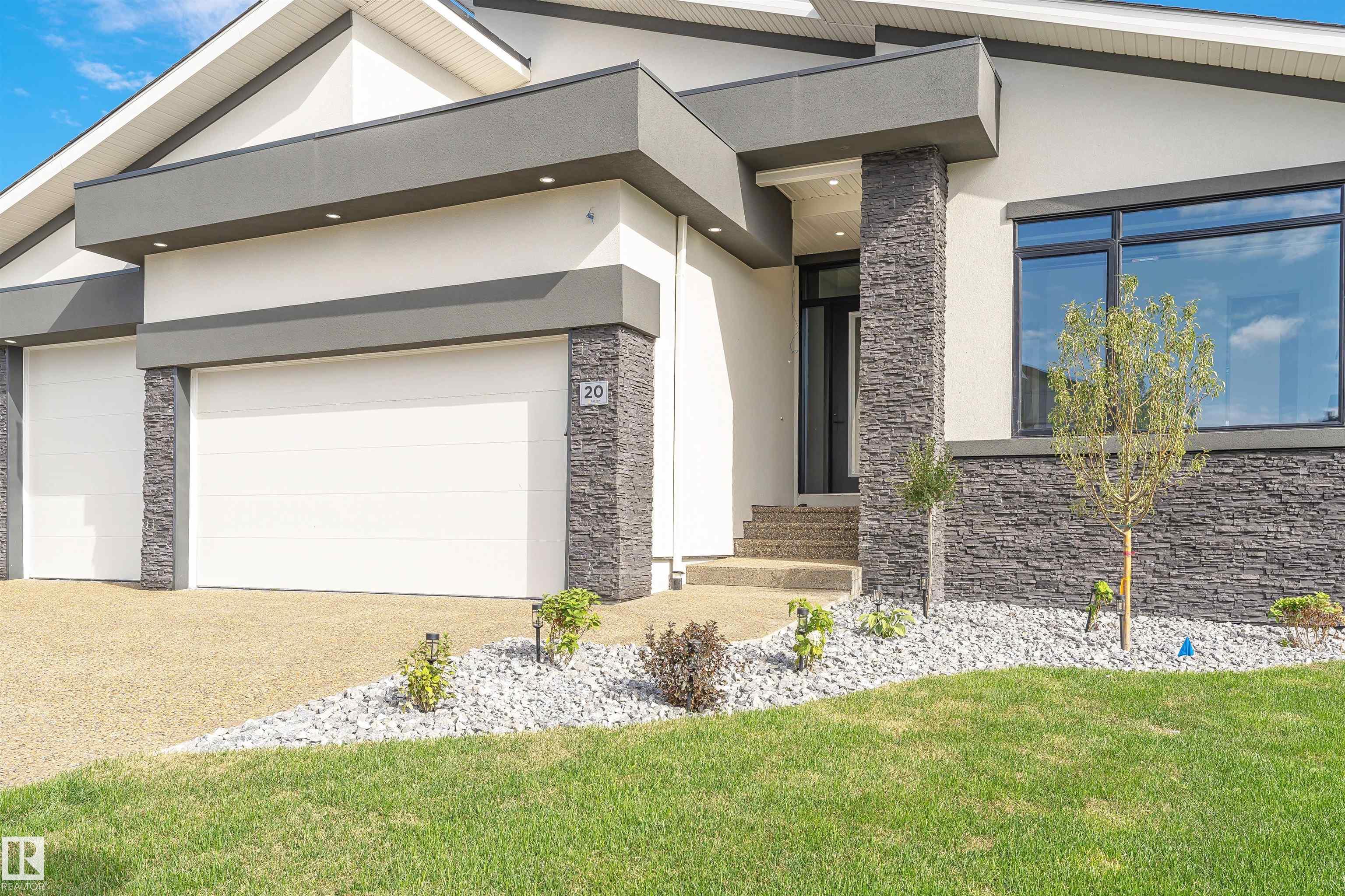 Photo 2 at 20 Easton Close, Erin Ridge North, St. Albert