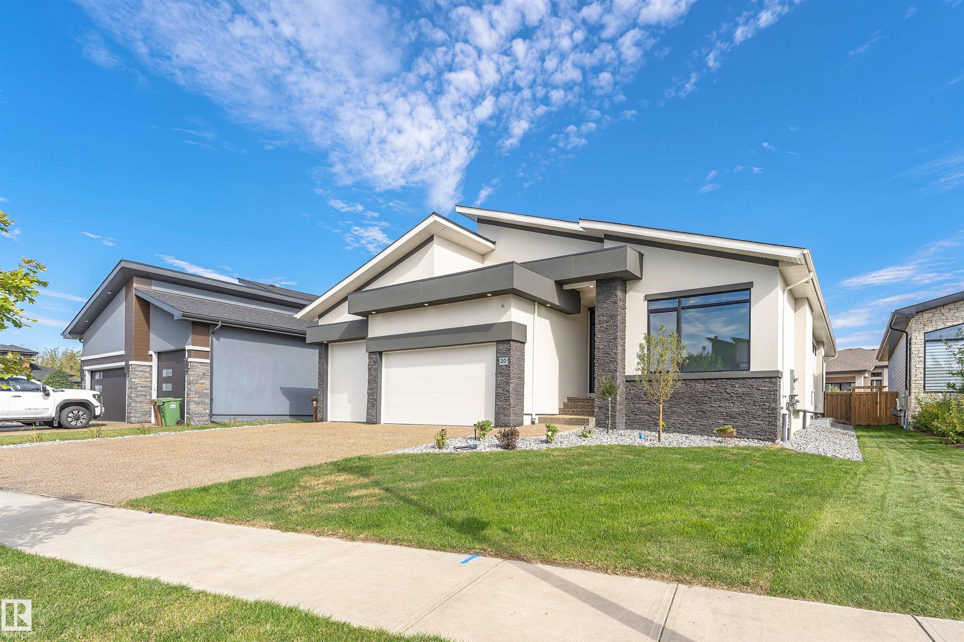 Photo 3 at 20 Easton Close, Erin Ridge North, St. Albert