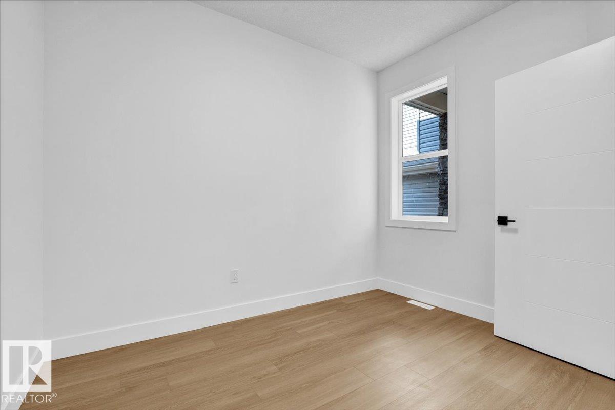 Photo 10 at 6 Edgefield Way, Erin Ridge North, St. Albert