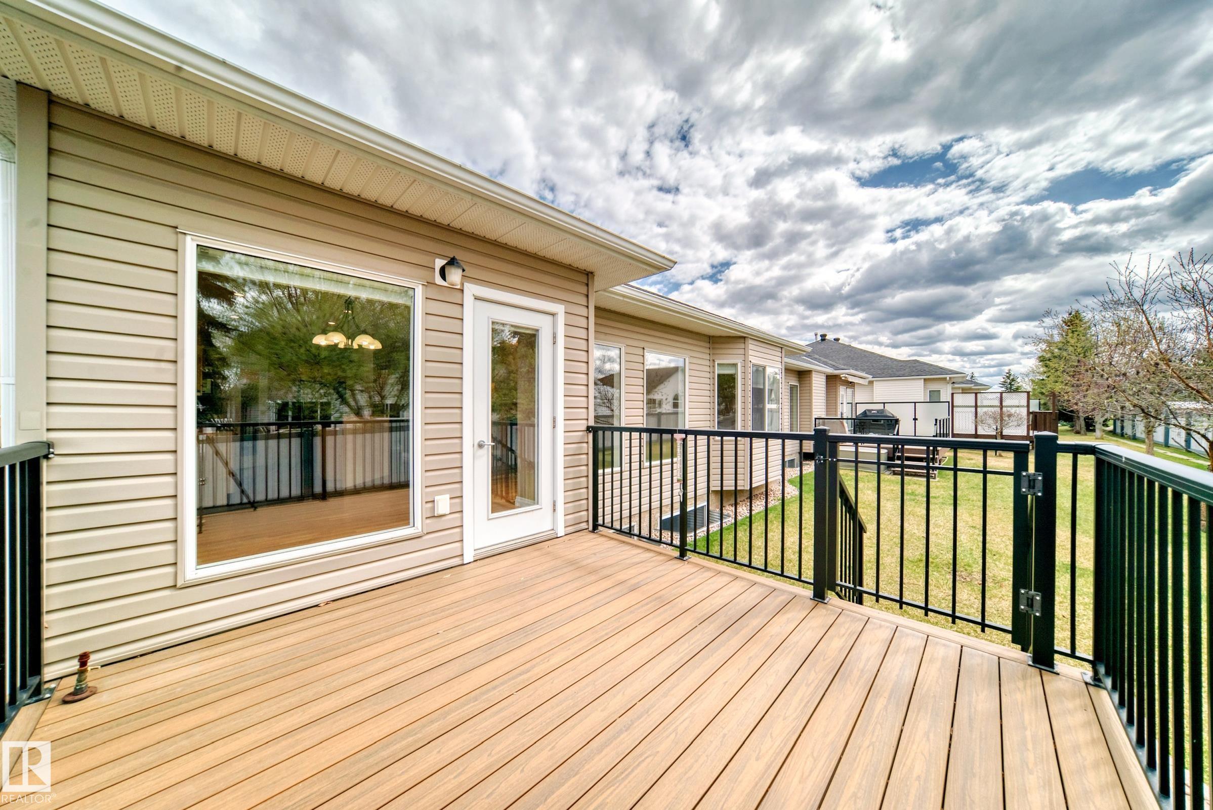 Photo 36 at 1 Longview Crescent, Stoneshire, Spruce Grove