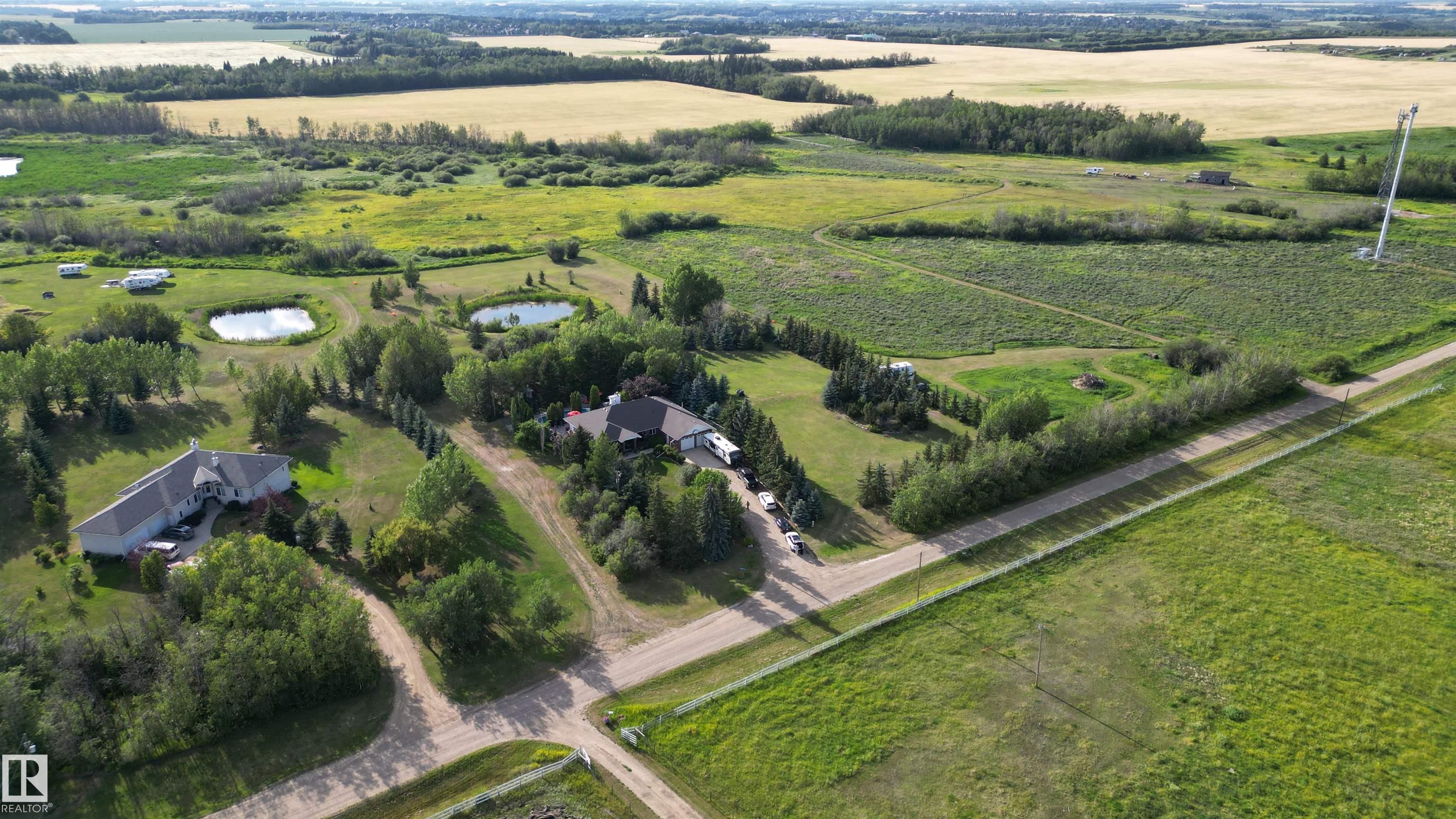 Photo 74 at 54224 Rge Road 245, Glenview Acres, Rural Sturgeon County