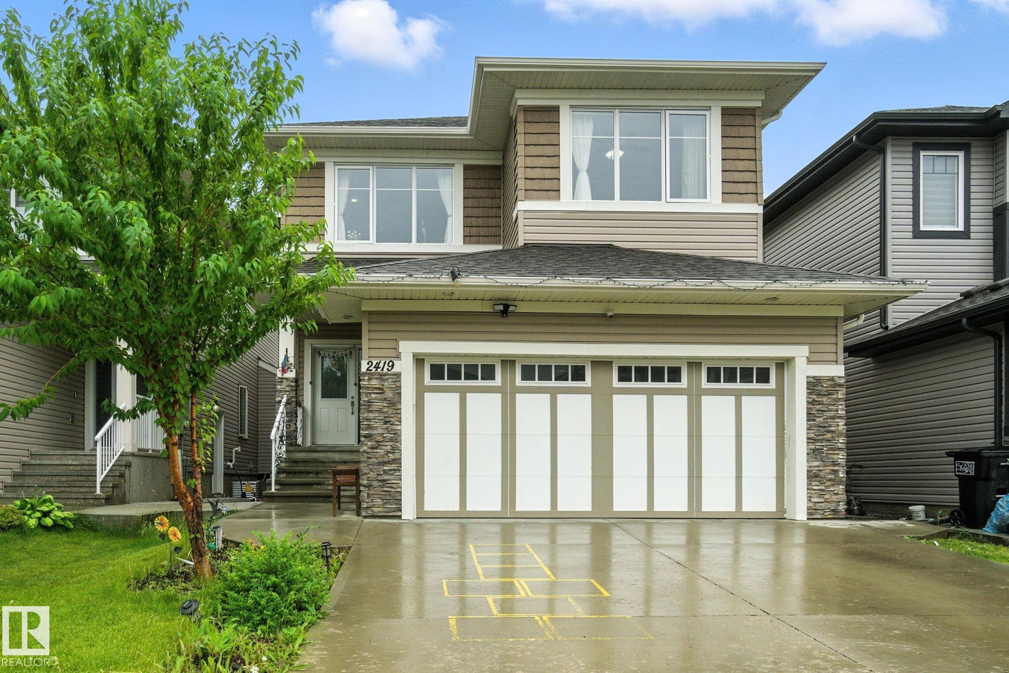 2419 17 Avenue NW, Laurel, Edmonton 