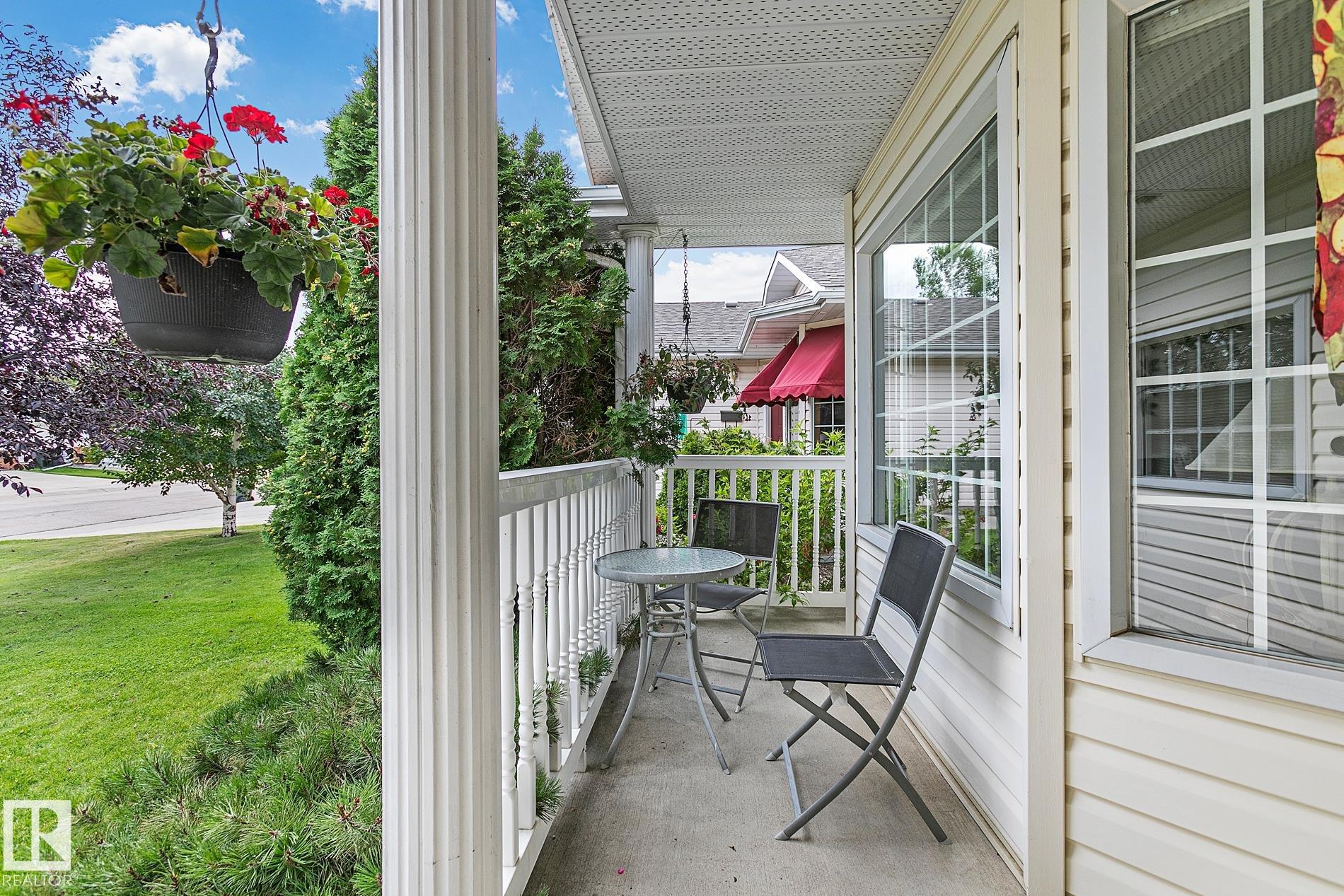Photo 3 at 44 Charlton Road, Charlton Heights, Sherwood Park
