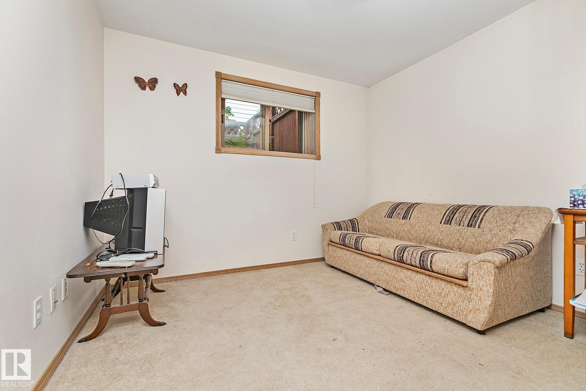 Photo 26 at 44 Charlton Road, Charlton Heights, Sherwood Park