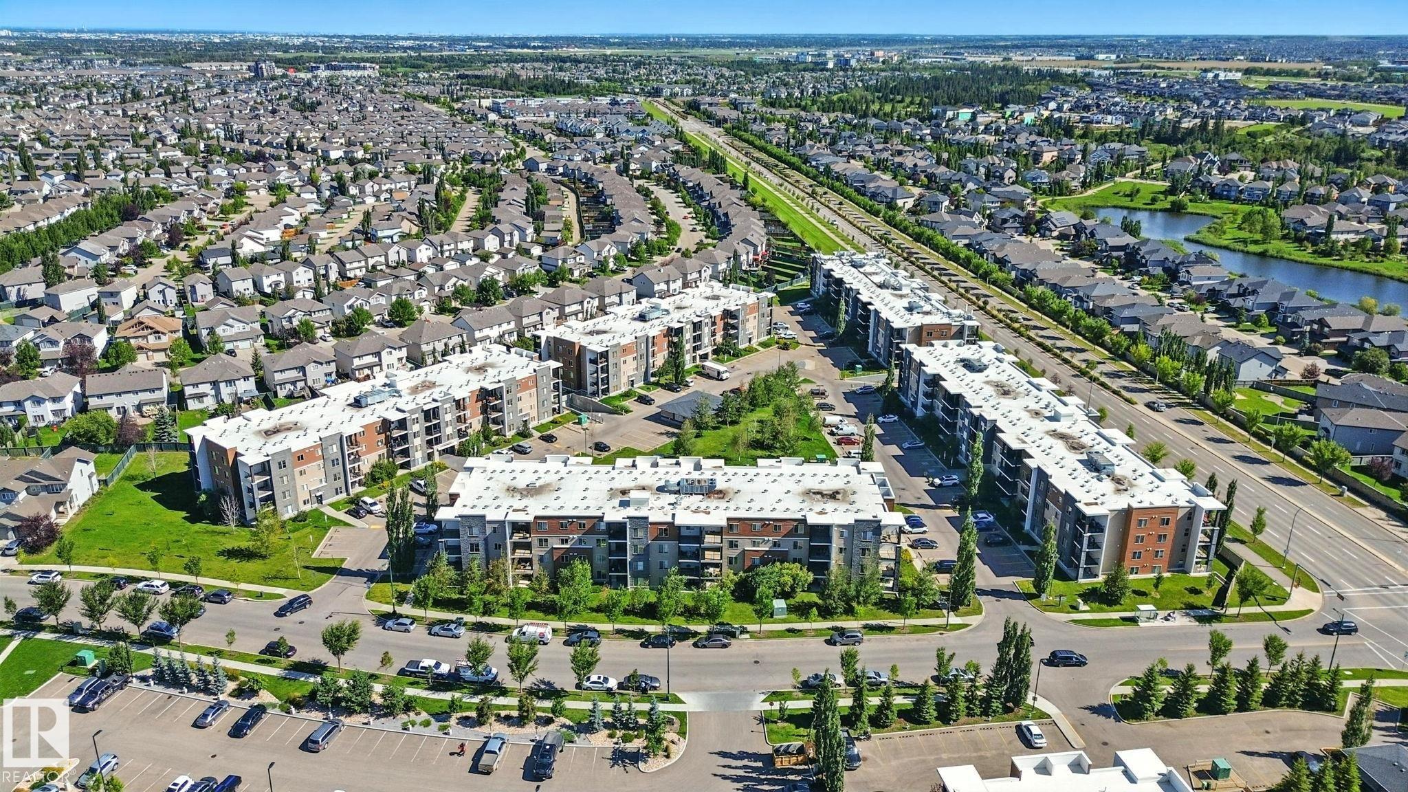 http://cdnparap120.paragonrels.com/ParagonImages/Property/p12/RAE/225367171/31/0/0/2966320eb36f1a8cbd13a246a440cc5d/1/06e1fa53496be30aaa14c22e276fe09d/225367171-1bfc4014-c957-4d78-8597-8762303f6fdc.JPG