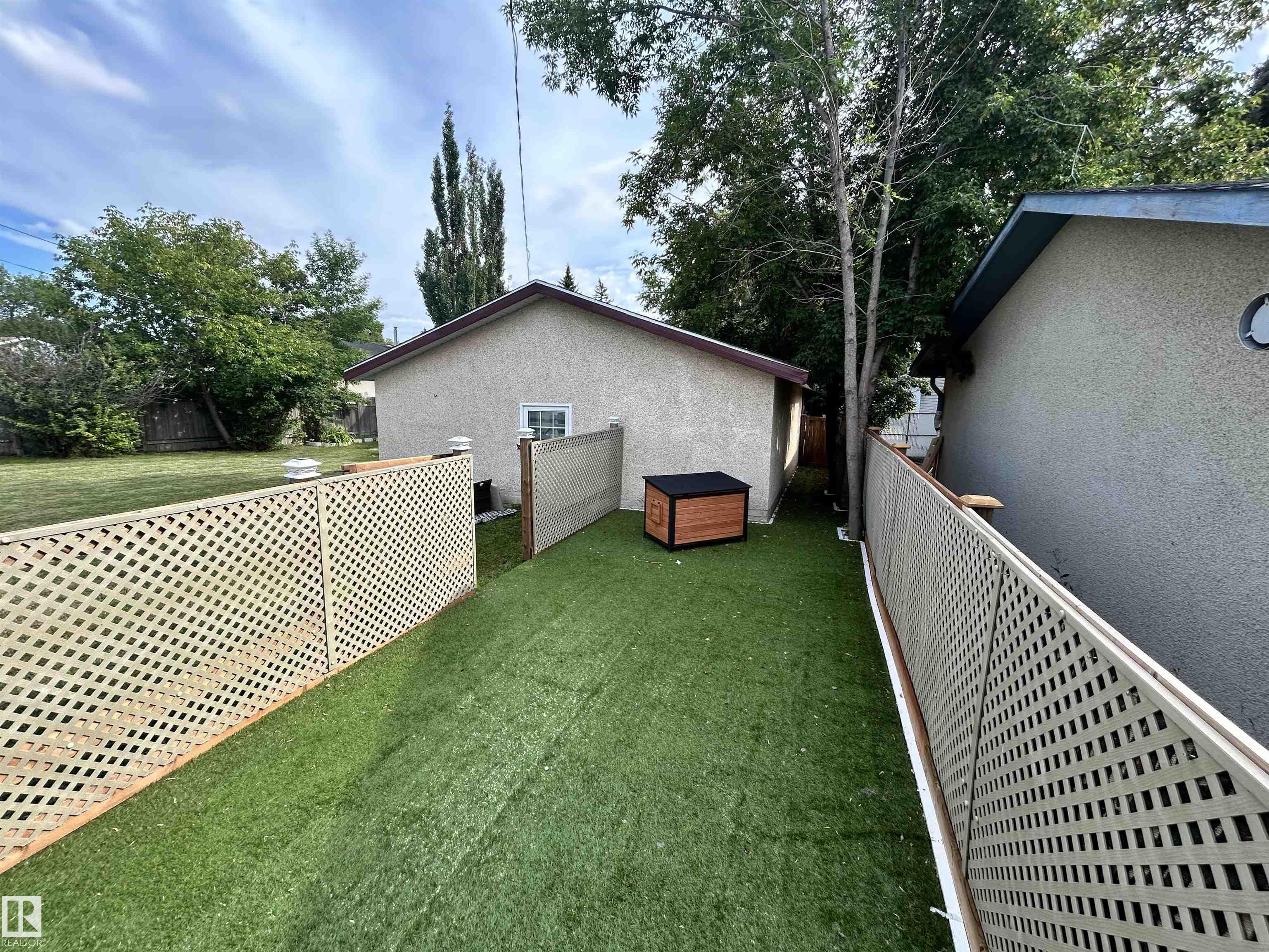Photo 30 at 893 Birch Avenue, Maplegrove, Sherwood Park