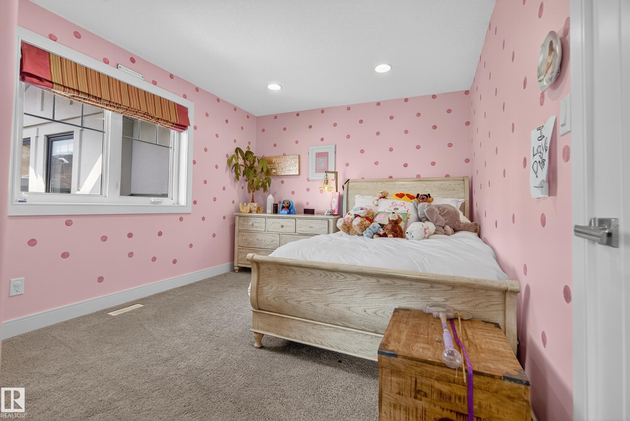 Photo 39 at 9 Lacroix Close, Lacombe Park, St. Albert