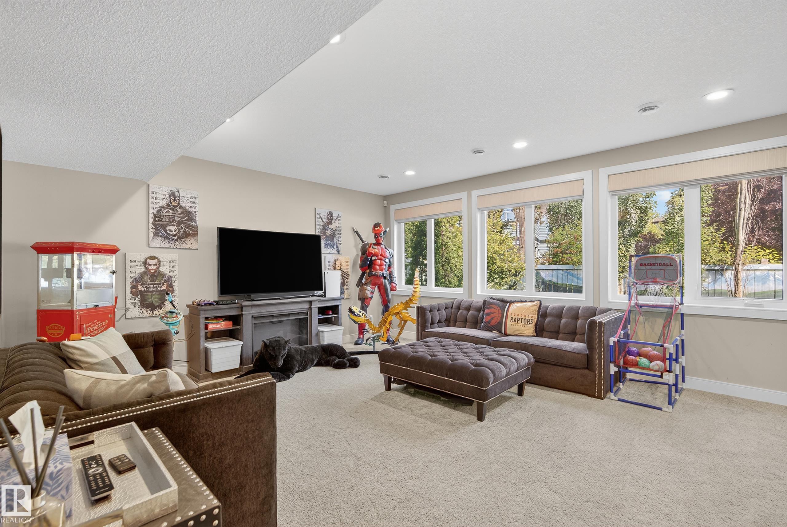 Photo 42 at 9 Lacroix Close, Lacombe Park, St. Albert