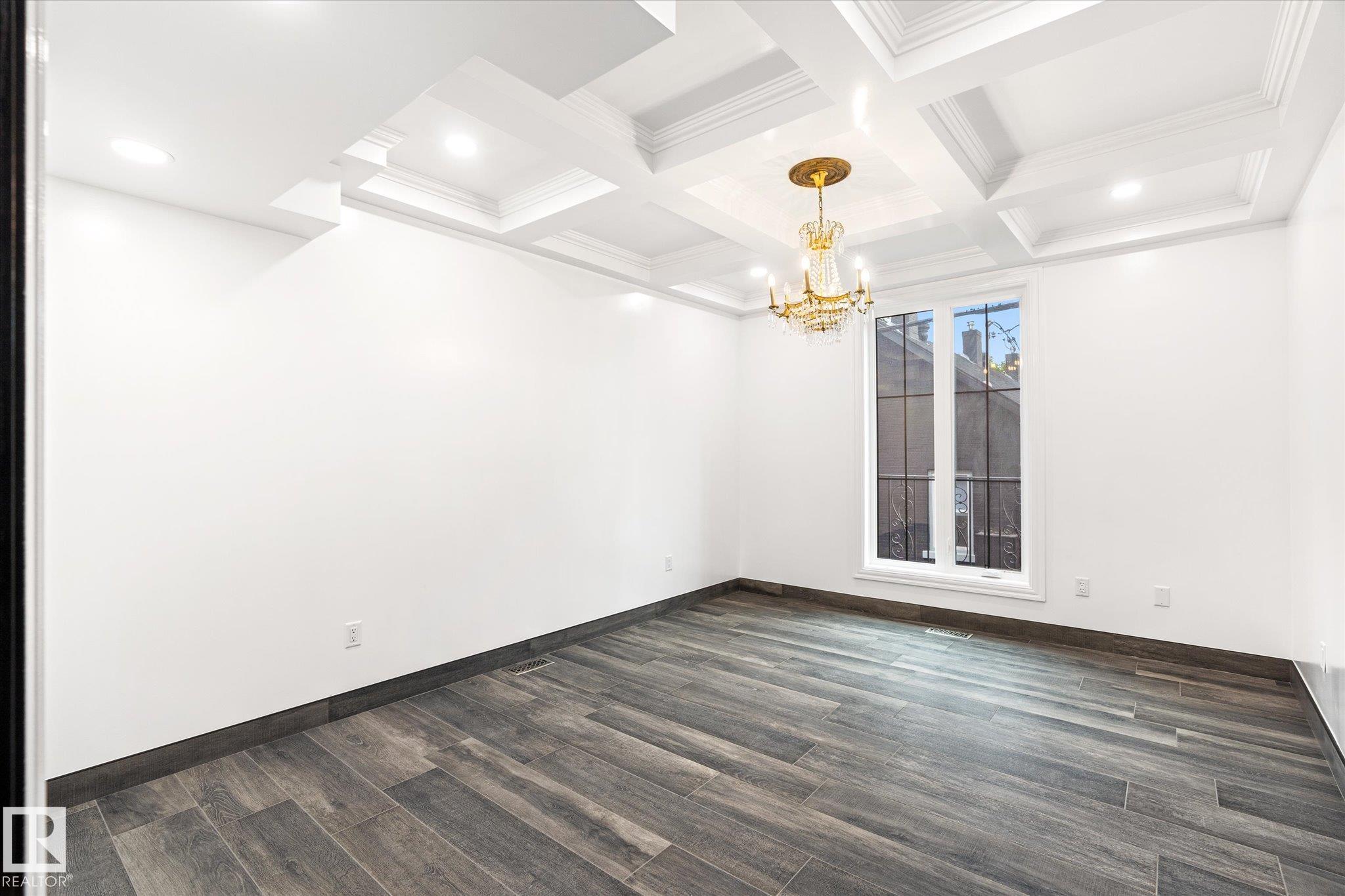 Picture for 11833 102 AV NW