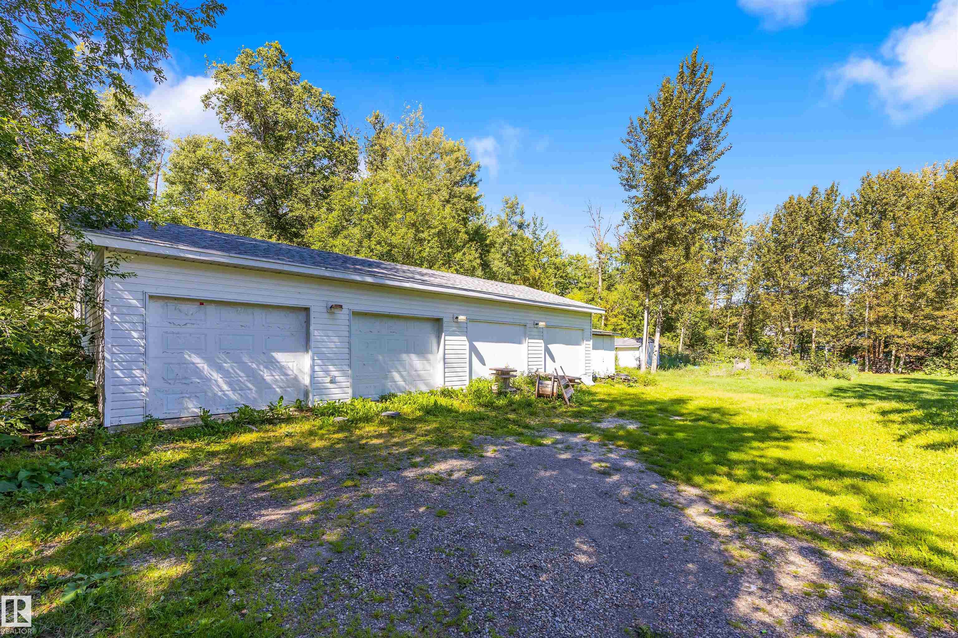 Photo 33 at 1700 Lakeside Drive, Spring Lake, Rural Parkland County