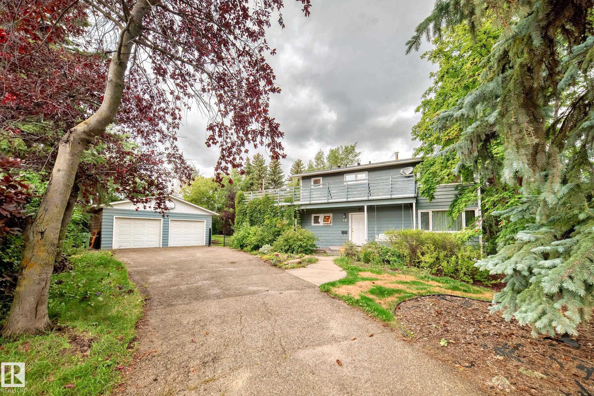 16 Scarboro Place, Sturgeon Heights, St. Albert 