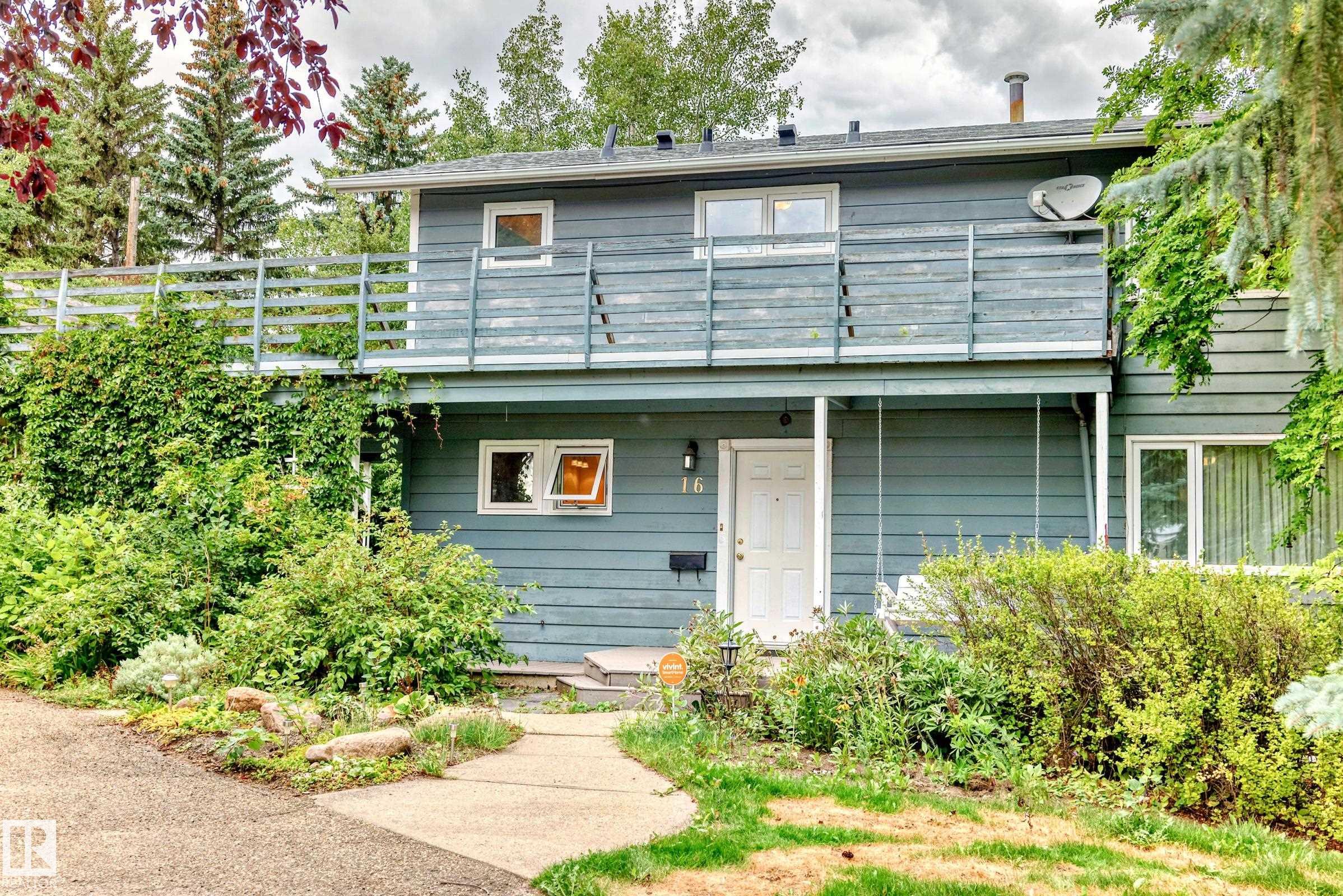 Photo 2 at 16 Scarboro Place, Sturgeon Heights, St. Albert