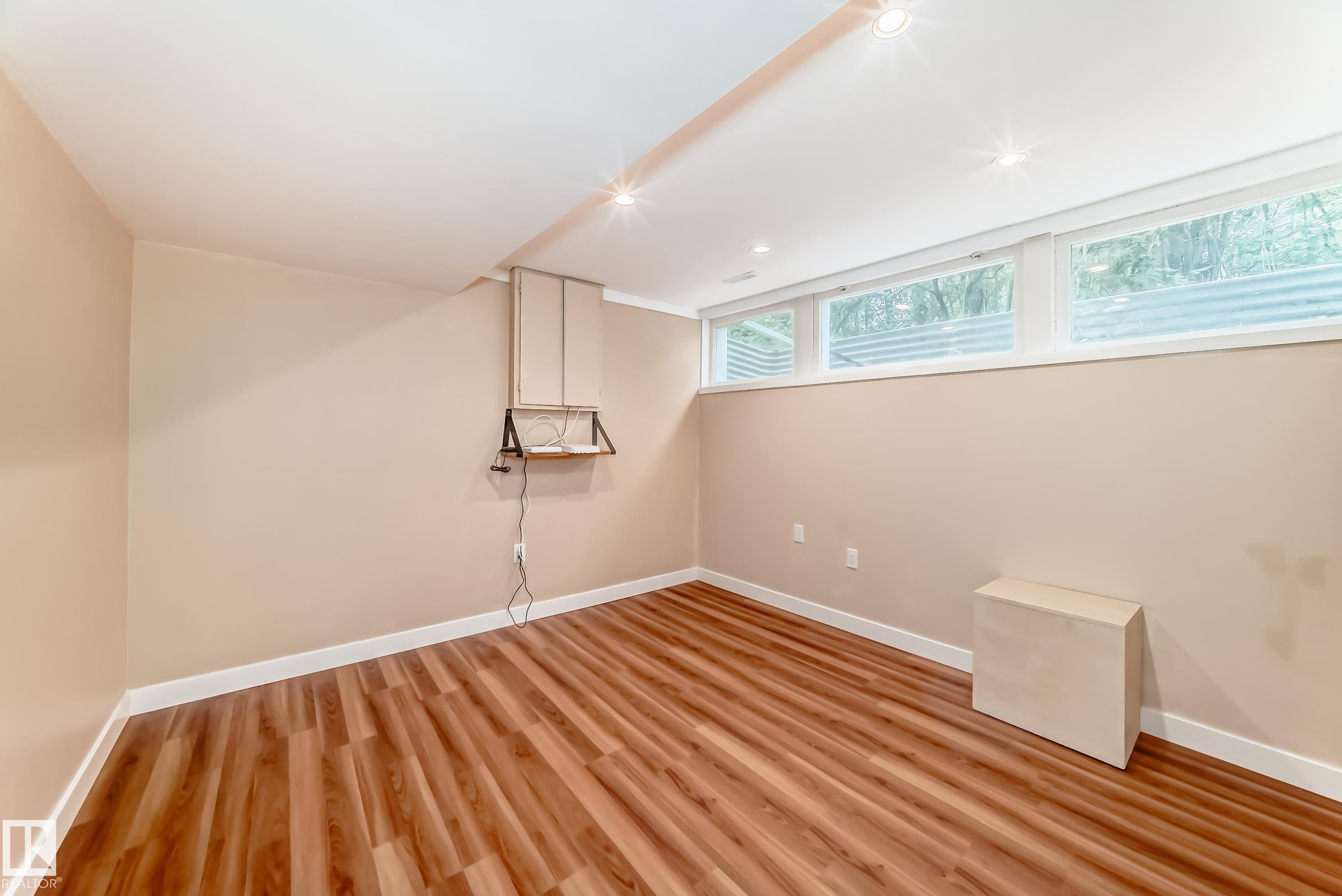 Photo 39 at 16 Scarboro Place, Sturgeon Heights, St. Albert
