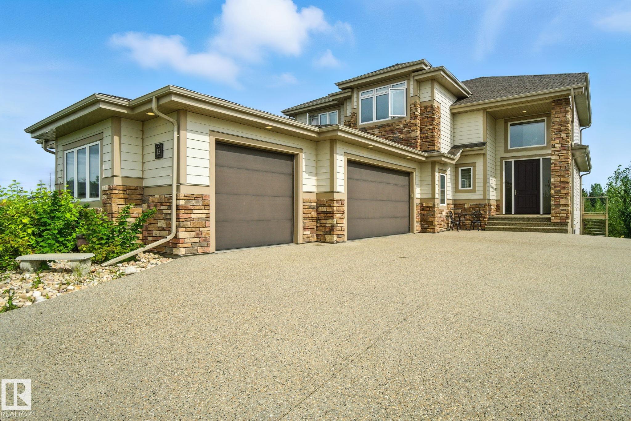 Photo 4 at 13 - 52320 Rge Road 231, Meadowhawk, Rural Strathcona County