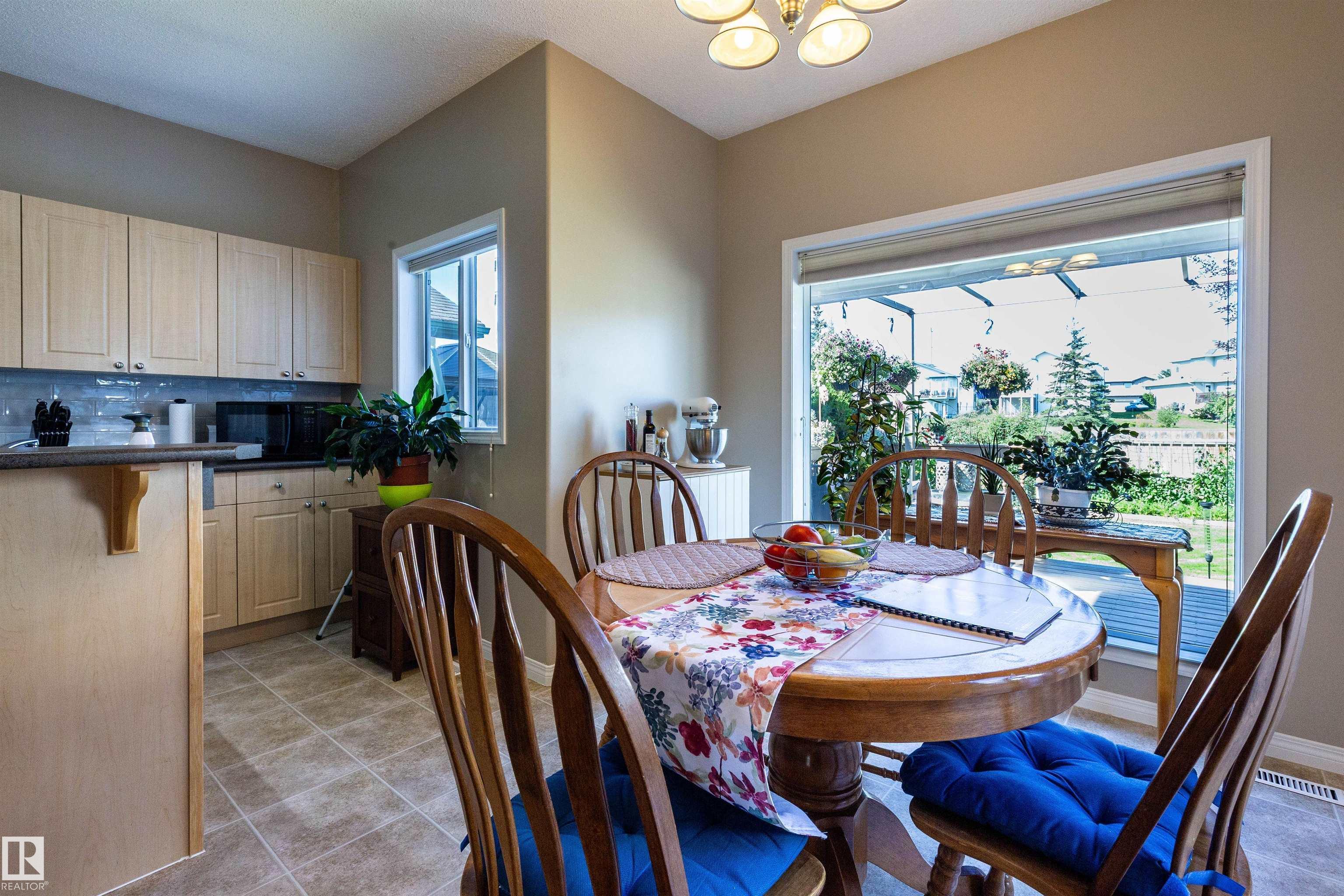 Photo 14 at 18 Grayridge Bay, Graybriar, Stony Plain
