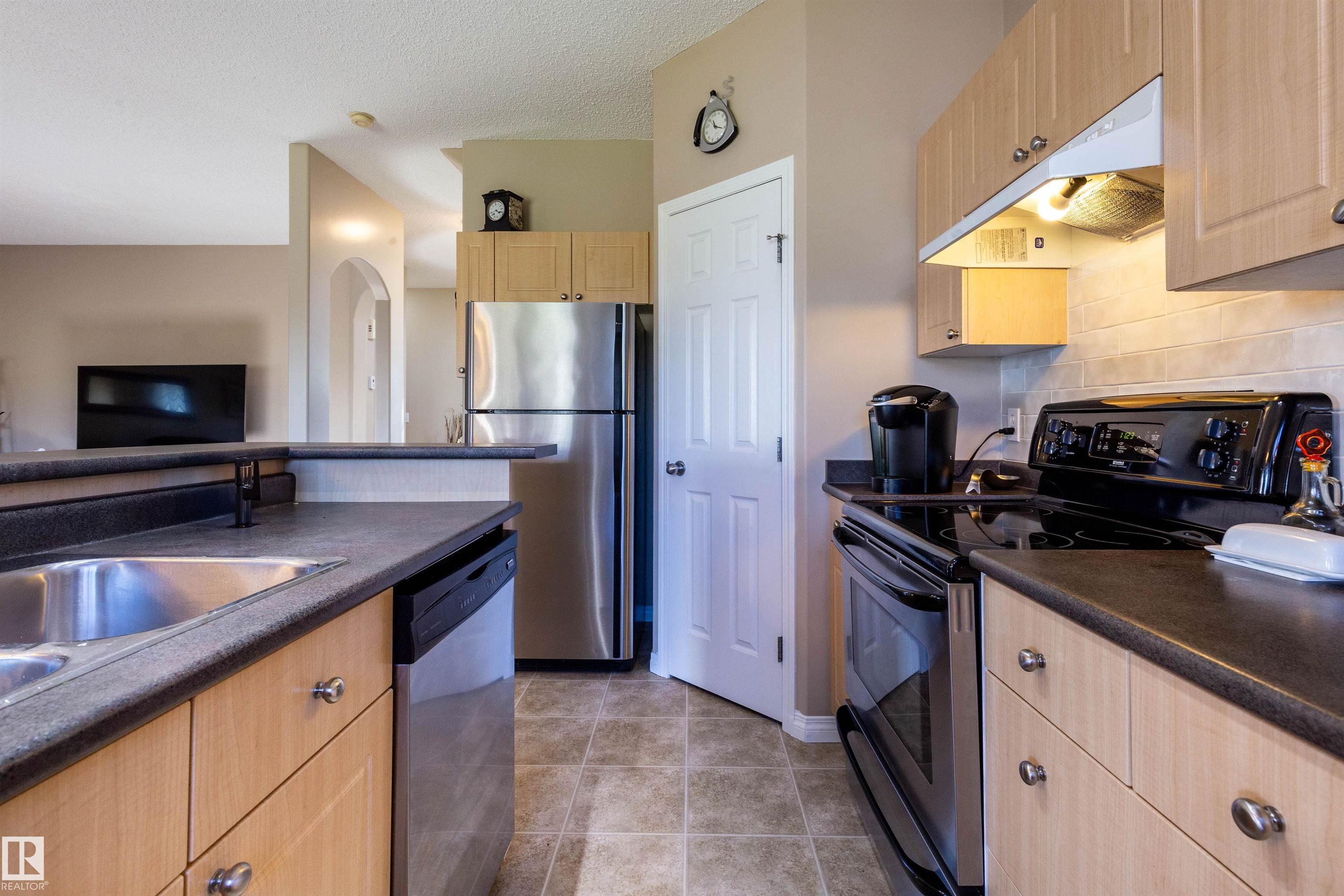 Photo 21 at 18 Grayridge Bay, Graybriar, Stony Plain