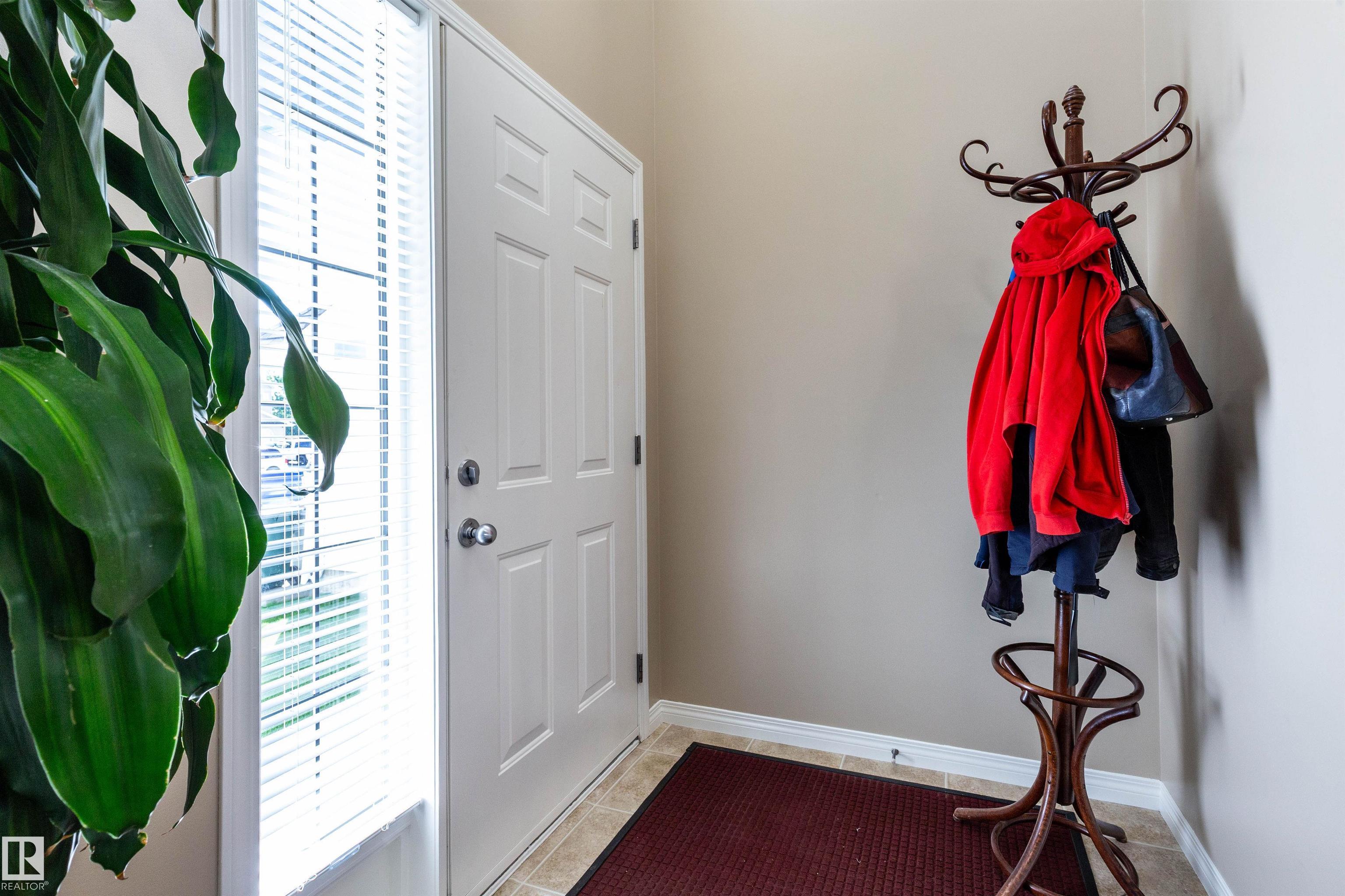 Photo 4 at 18 Grayridge Bay, Graybriar, Stony Plain