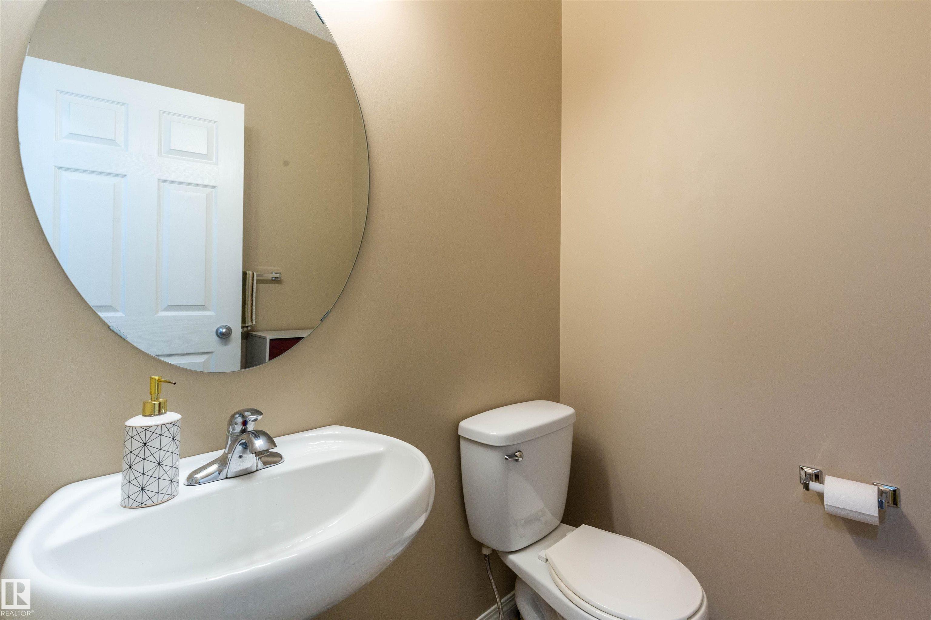Photo 9 at 18 Grayridge Bay, Graybriar, Stony Plain
