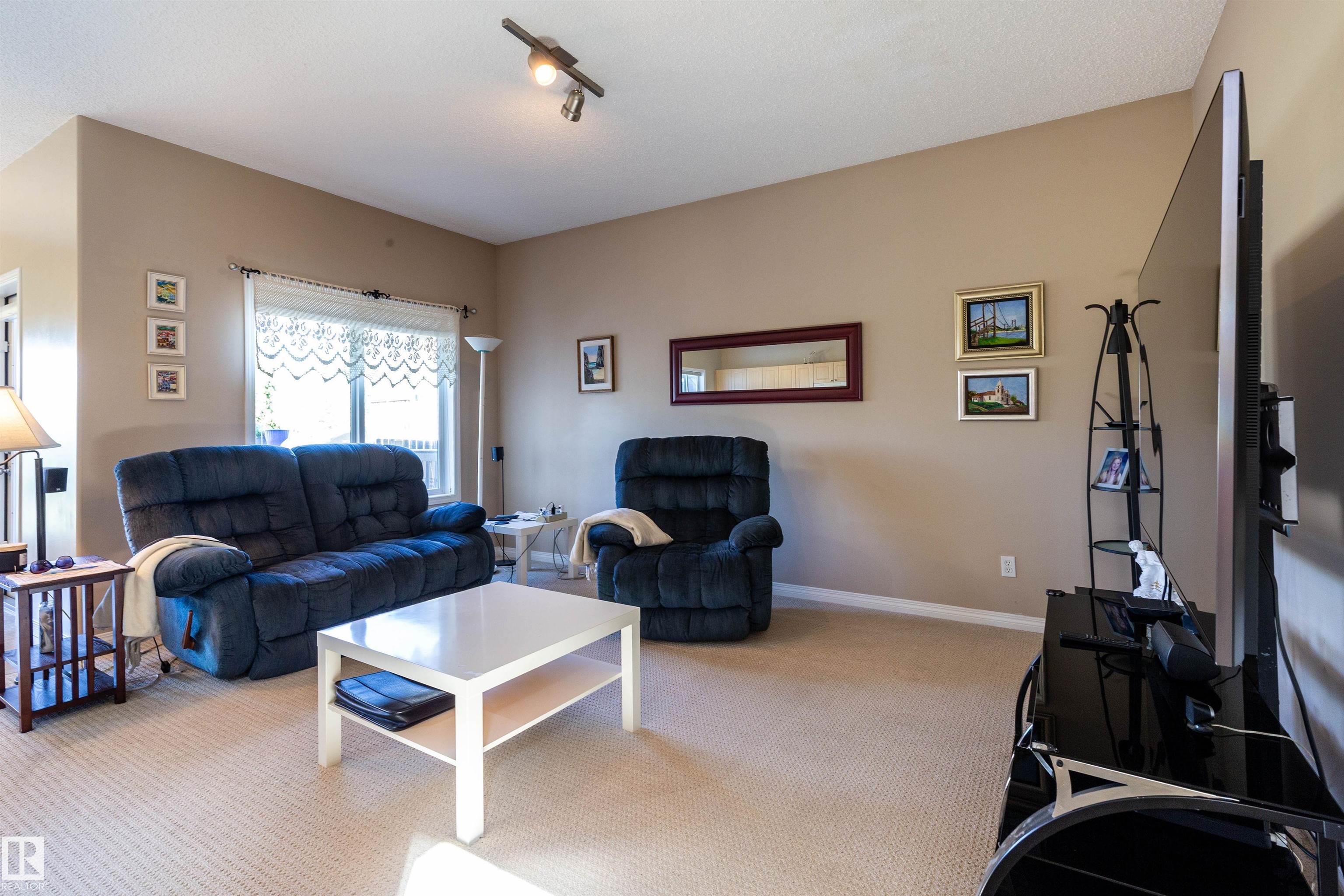 Photo 10 at 18 Grayridge Bay, Graybriar, Stony Plain