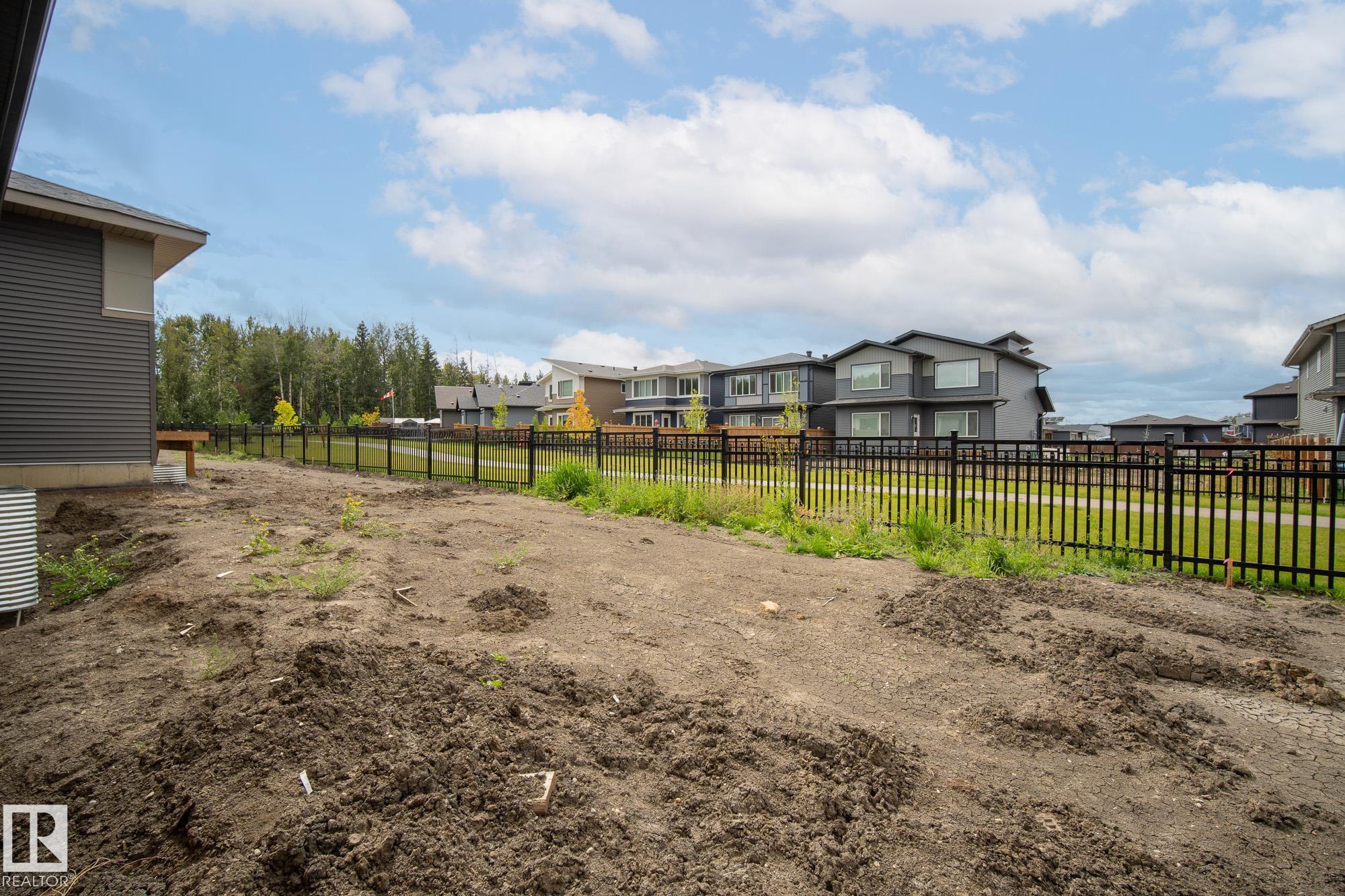 Photo 44 at 3 Sydwyck Circle, Fenwyck, Spruce Grove