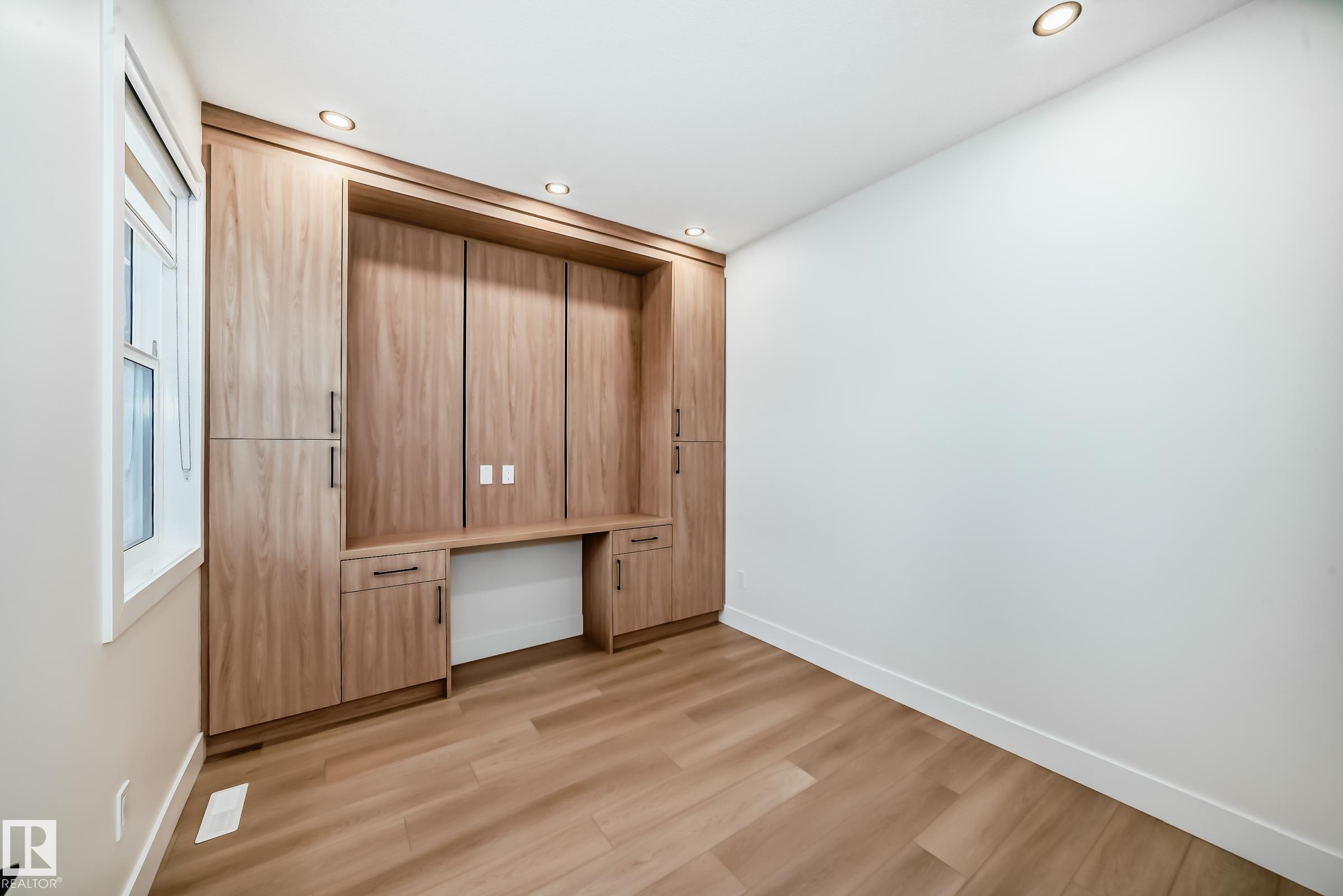 Photo 35 at 100 Rue Monette, Montalet, Beaumont