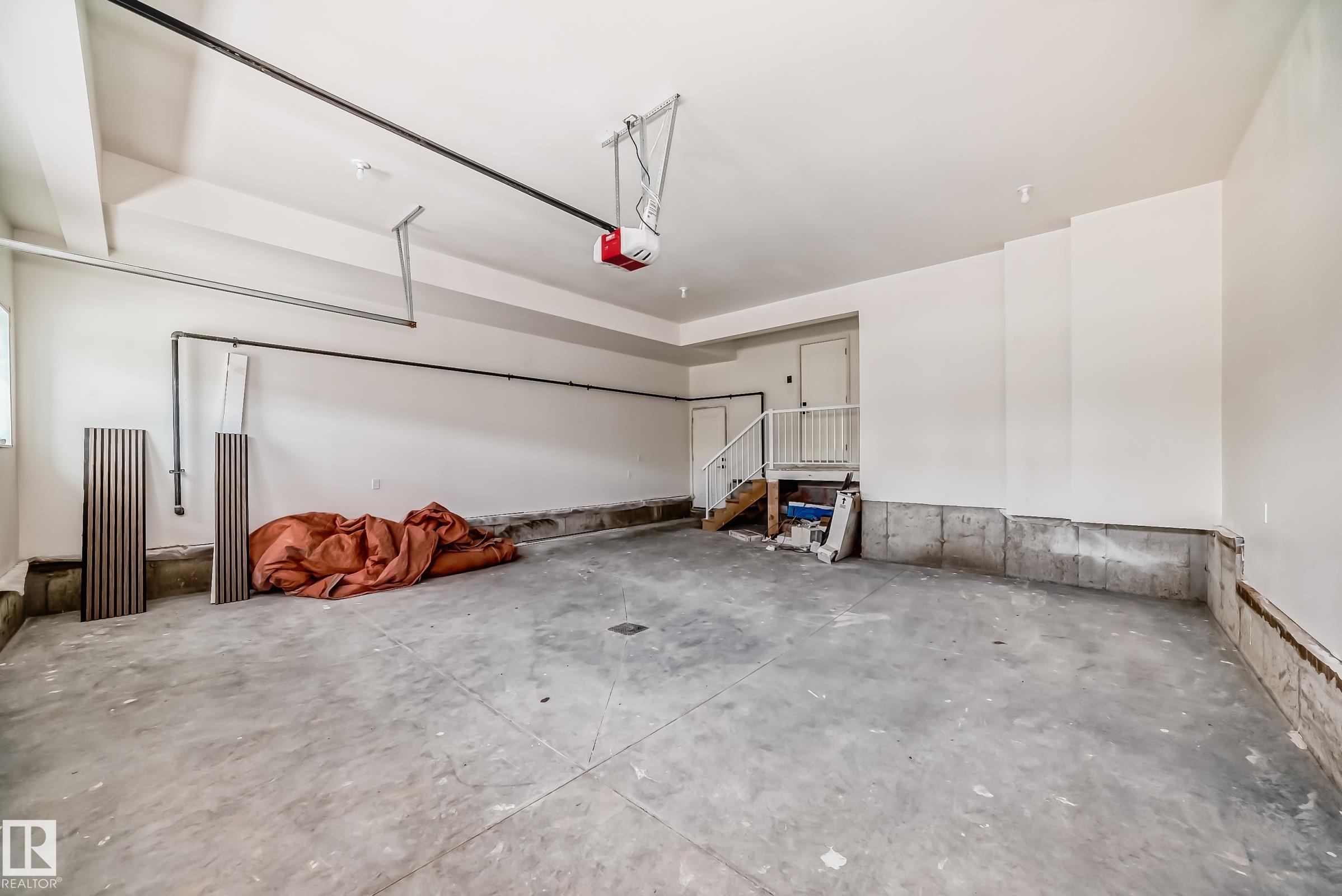 Photo 74 at 100 Rue Monette, Montalet, Beaumont